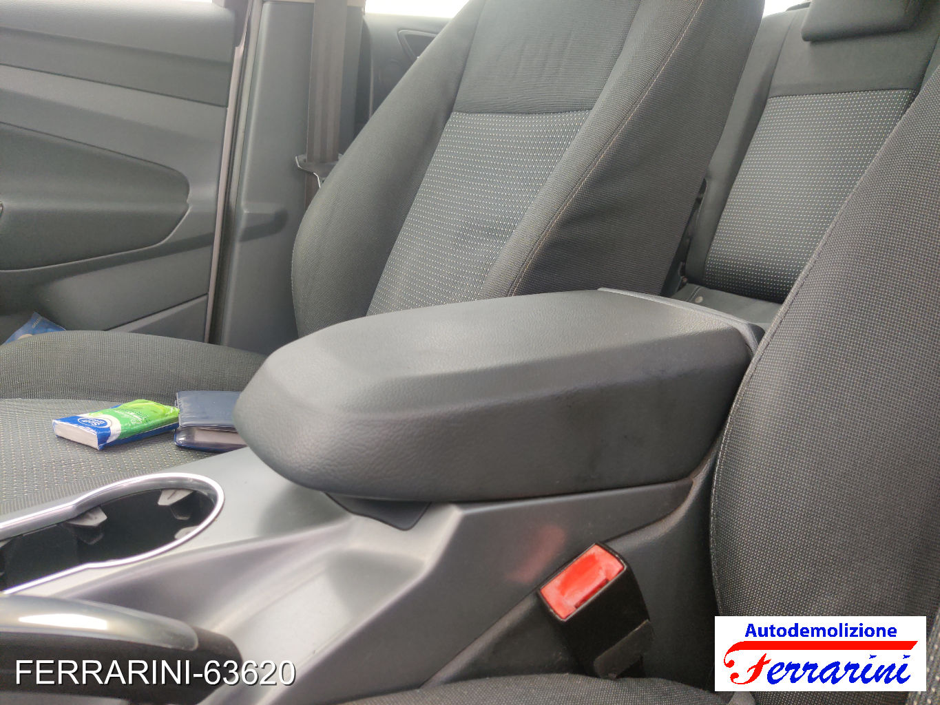 Ford C-Max 2 DXA/CB7, DXA/CEU 1.6 TDCI 115CV 2010-2019