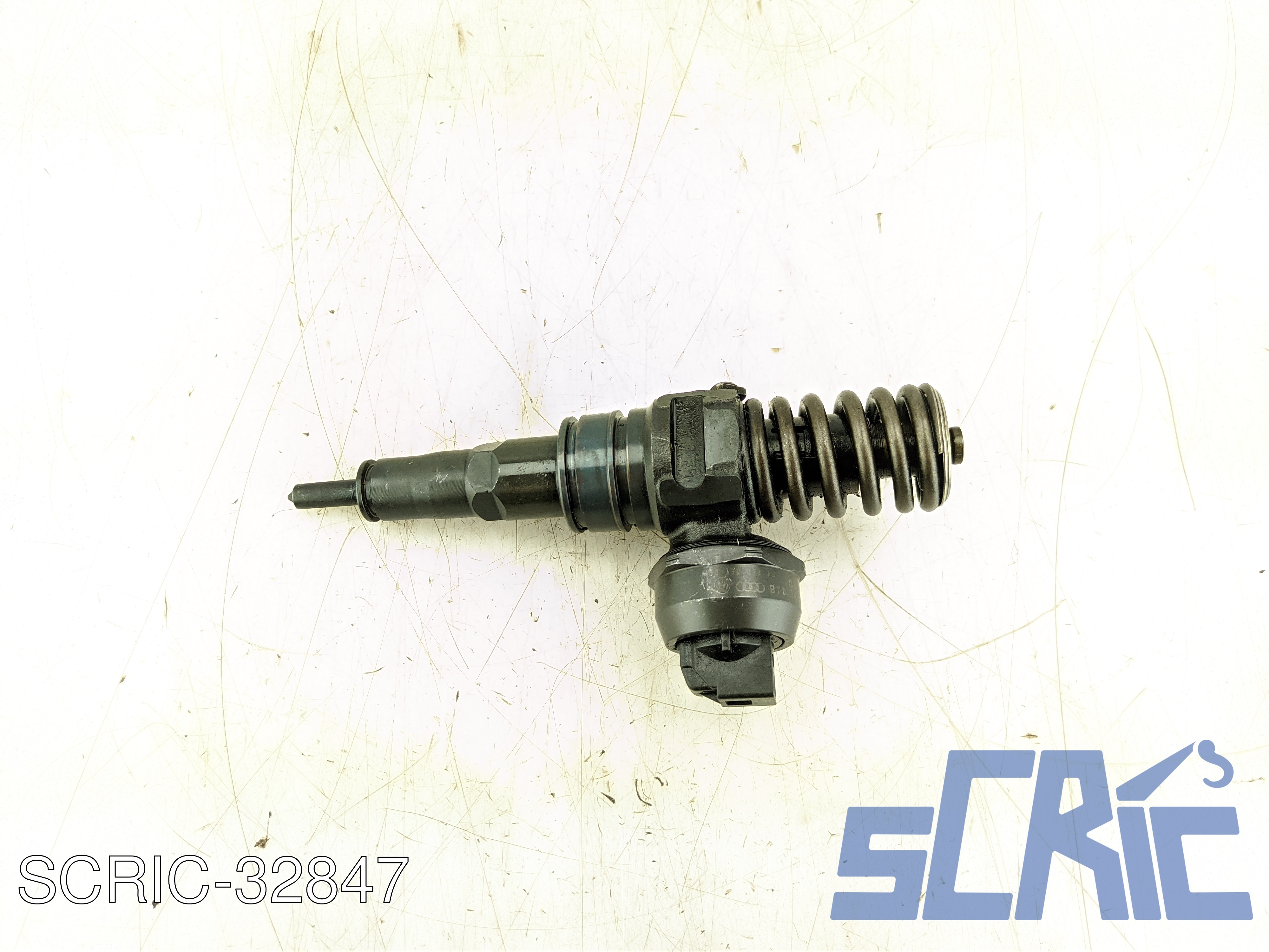 Iniettore VW GOLF 4 1J1 1.9 TDI 2000-2005 038130073AJ, 038130079CX, 038130073J