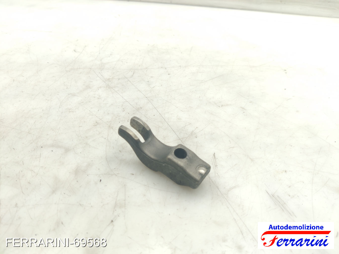 supporto iniettore CITROEN C4 GRAND PICASSO 1 UA 2.0 HDI 165 2010-2013 1982J3