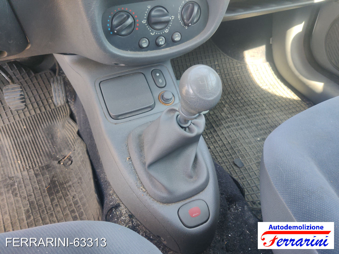 Renault Clio 2 BB, CB 1.2 58CV 1998-2010