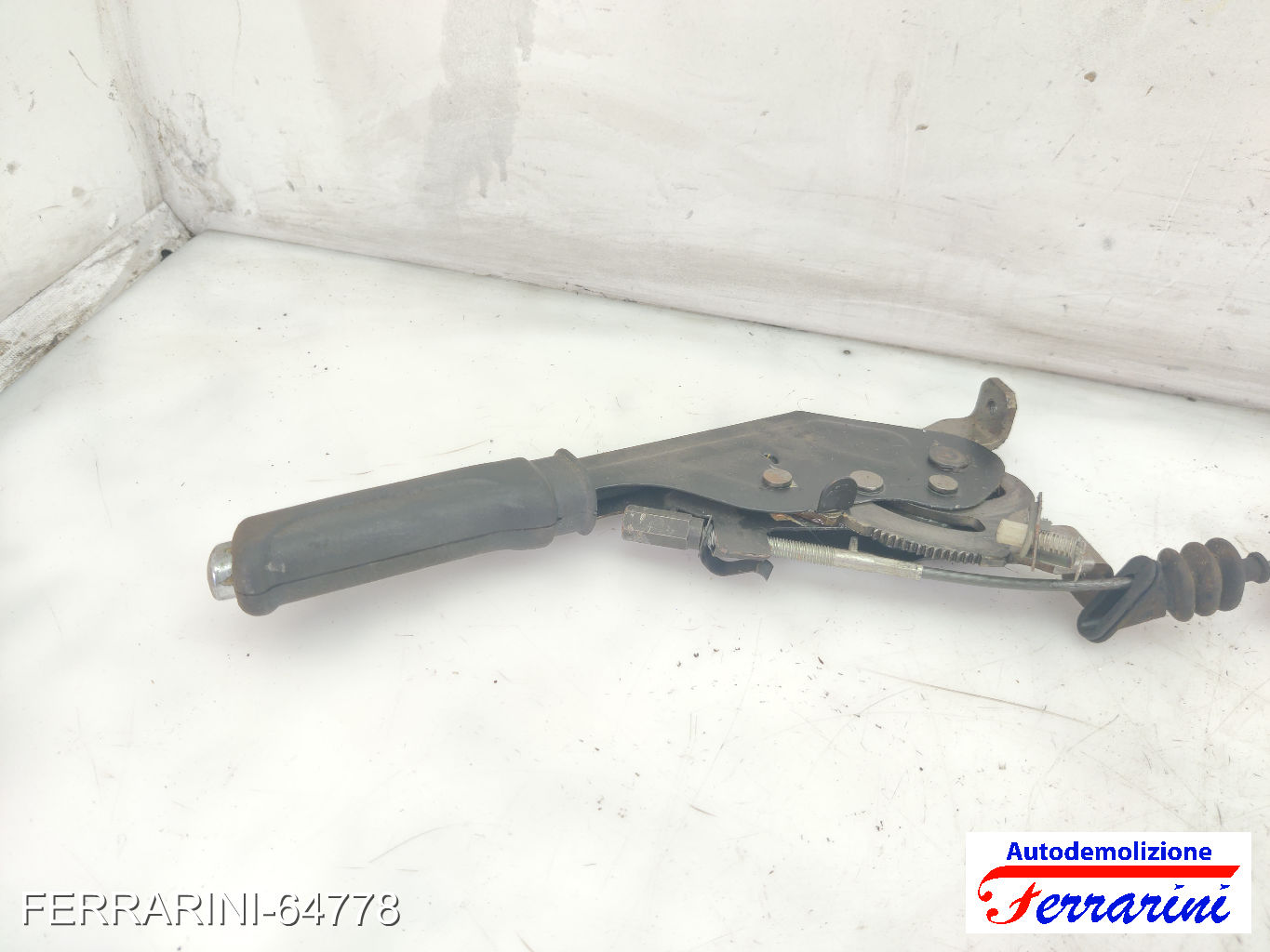 Leva Freno A Mano ALFA ROMEO MITO 955 2008-2011 51897334, 735410257 8