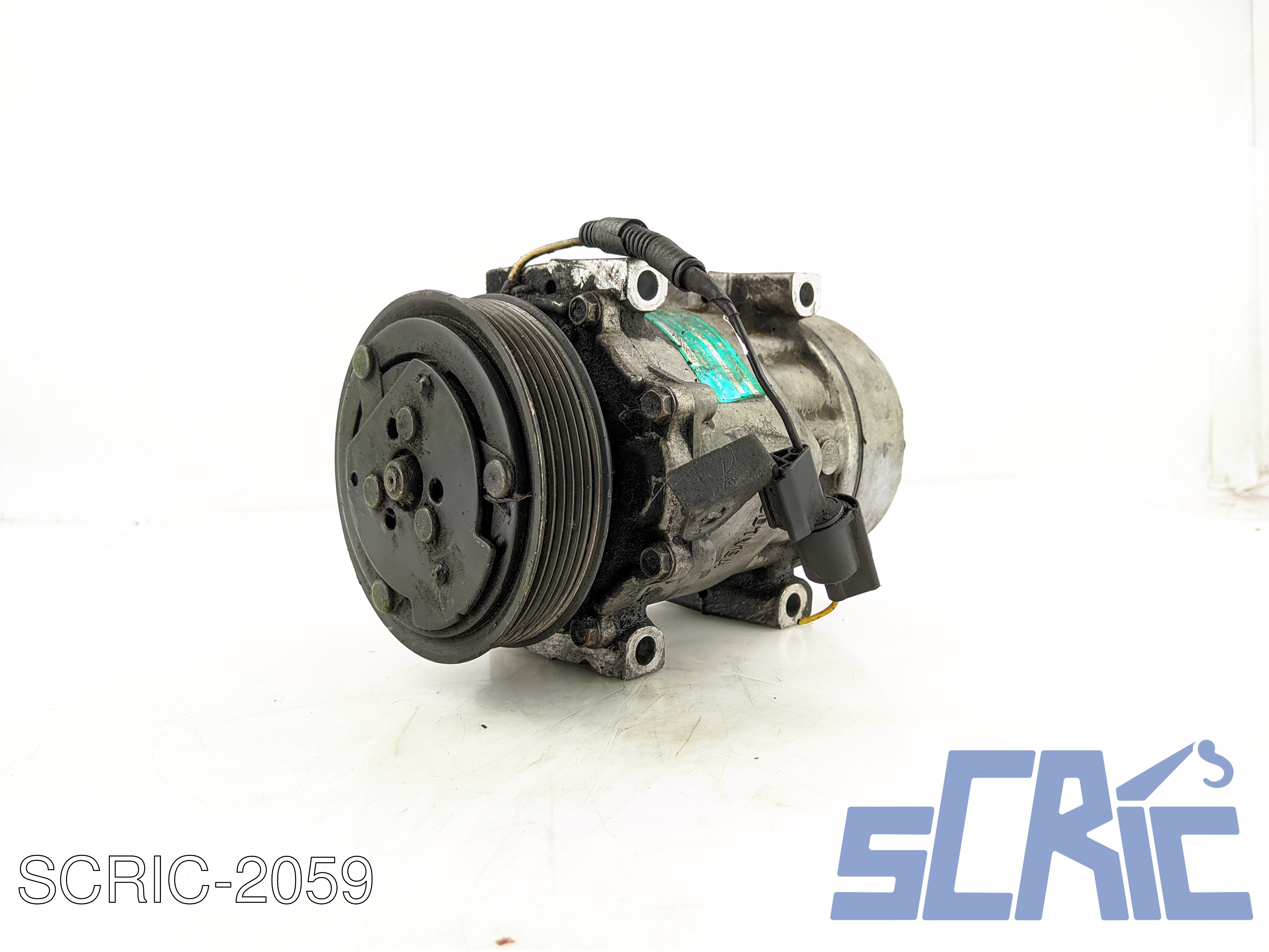 Compressore Clima RENAULT MEGANE 1 COACH DA0/1 2.0I 1999-2003 7700866828B