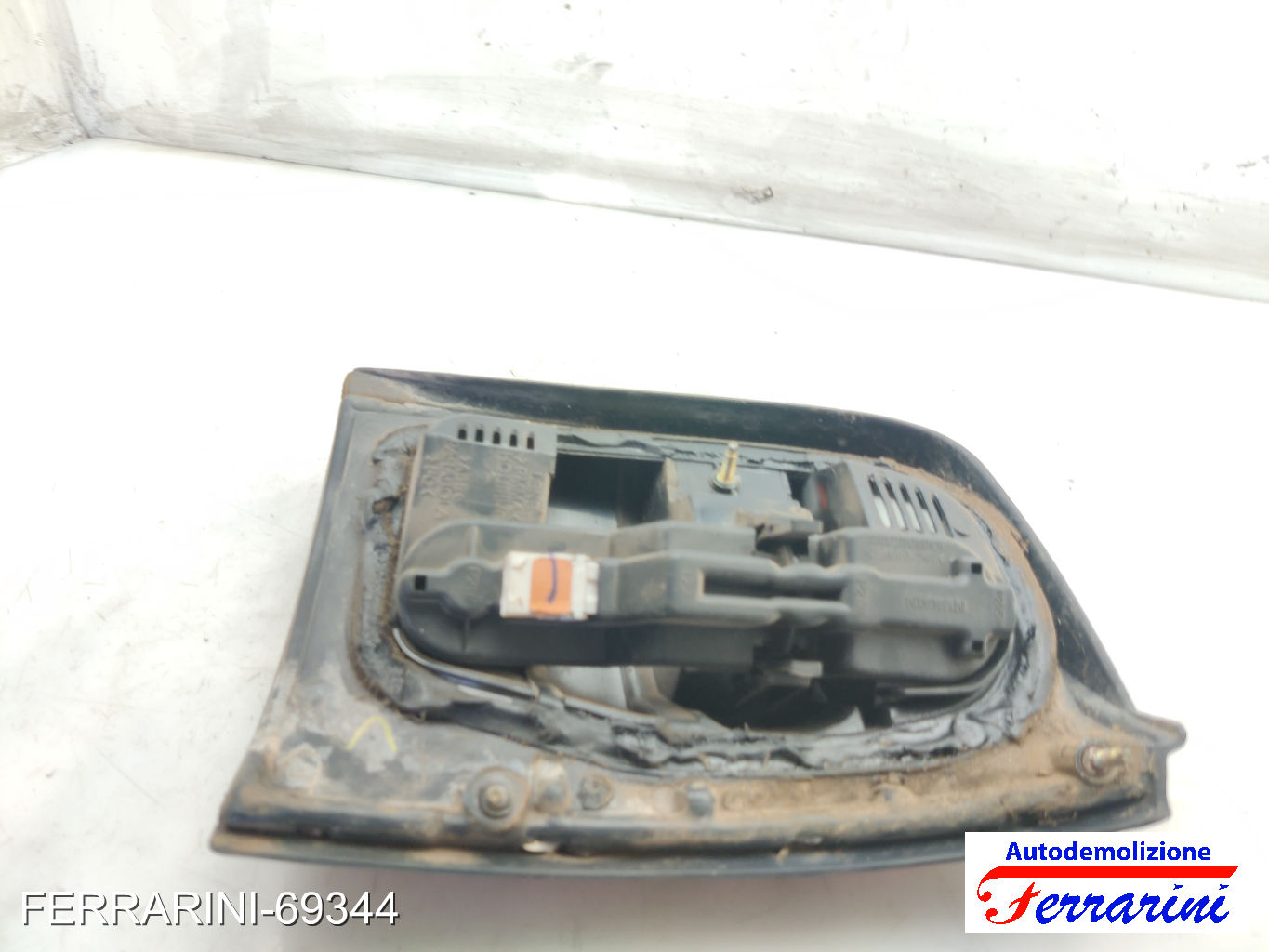 Fanalino Stop Posteriore NISSAN MICRA 2 K11 1992-2000 sinistro, sx B65555F301