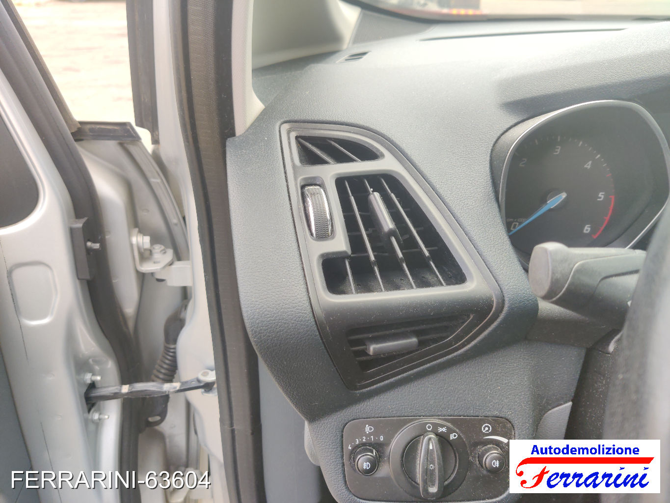 Ford C-Max 2 DXA/CB7, DXA/CEU 1.6 TDCI 115CV 2010-2019