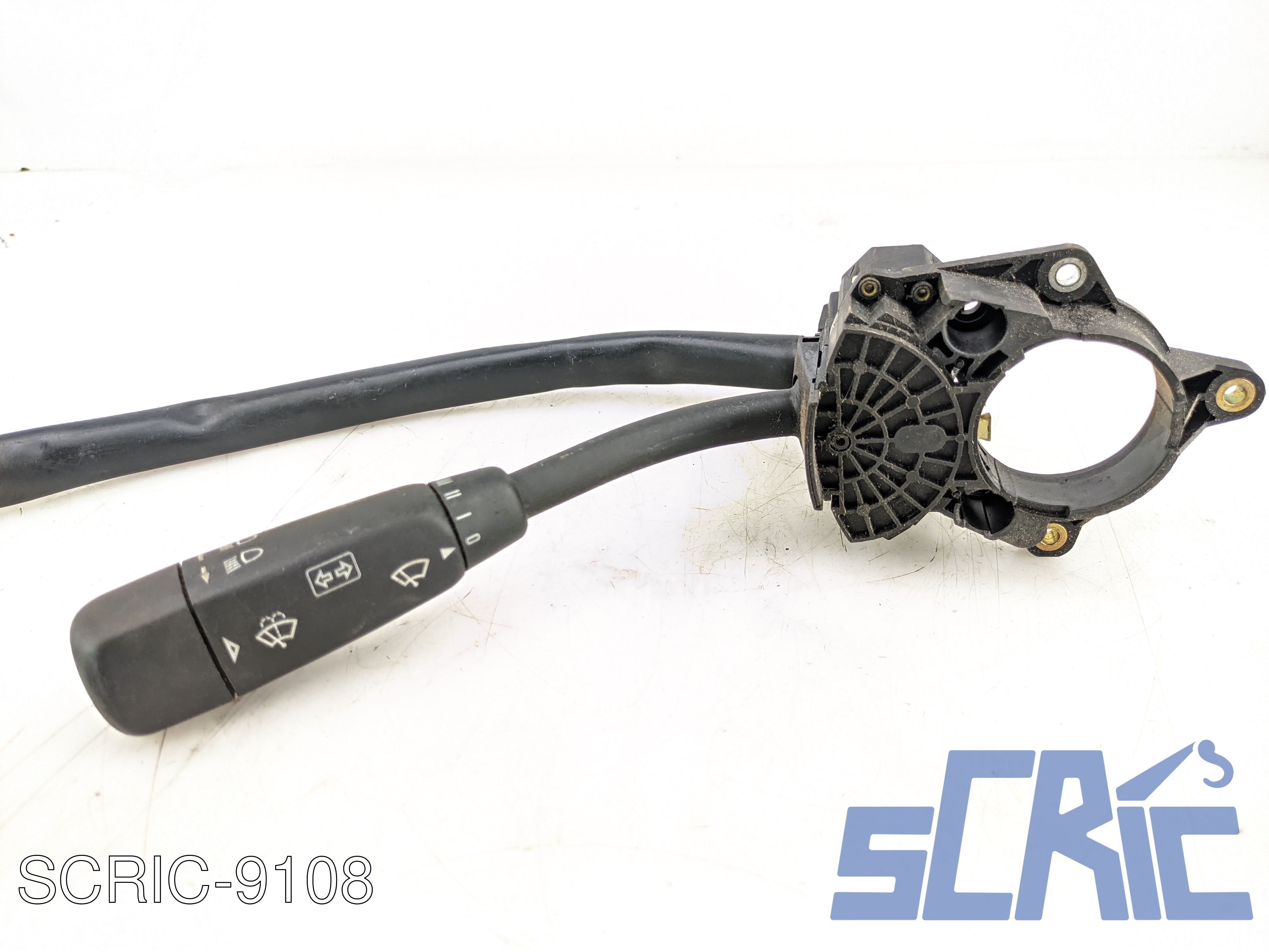 Leva Tergicristalli MERCEDES CLASSE E W210 1997-1999 2085450010, 2025402144
