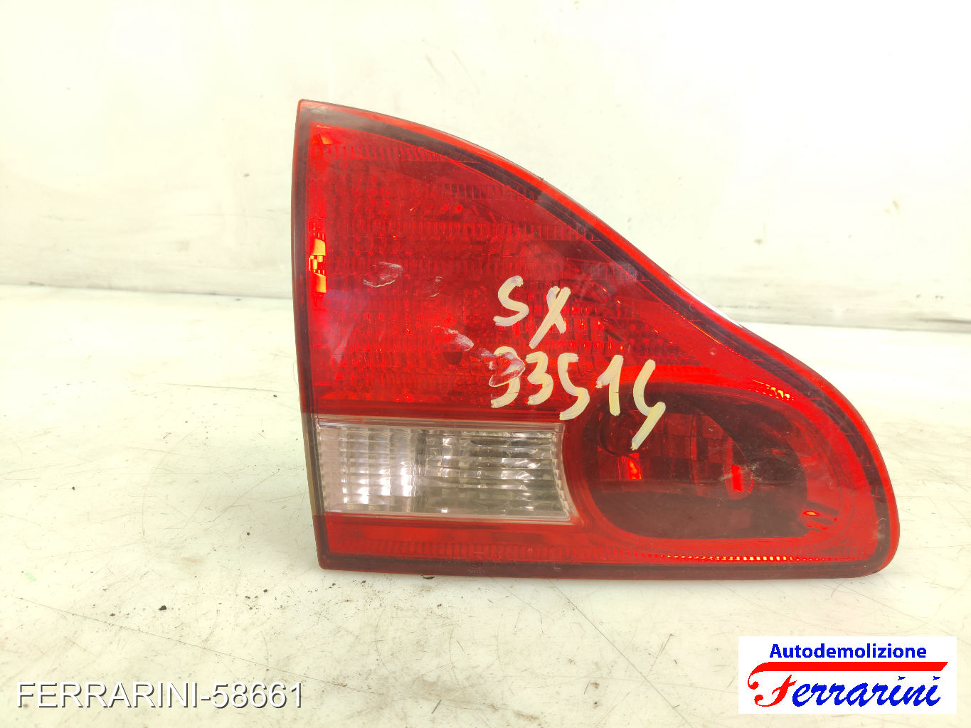 Fanalino Stop Posteriore TOYOTA AVENSIS VERSO M2 2001-2005 sinistro, sx