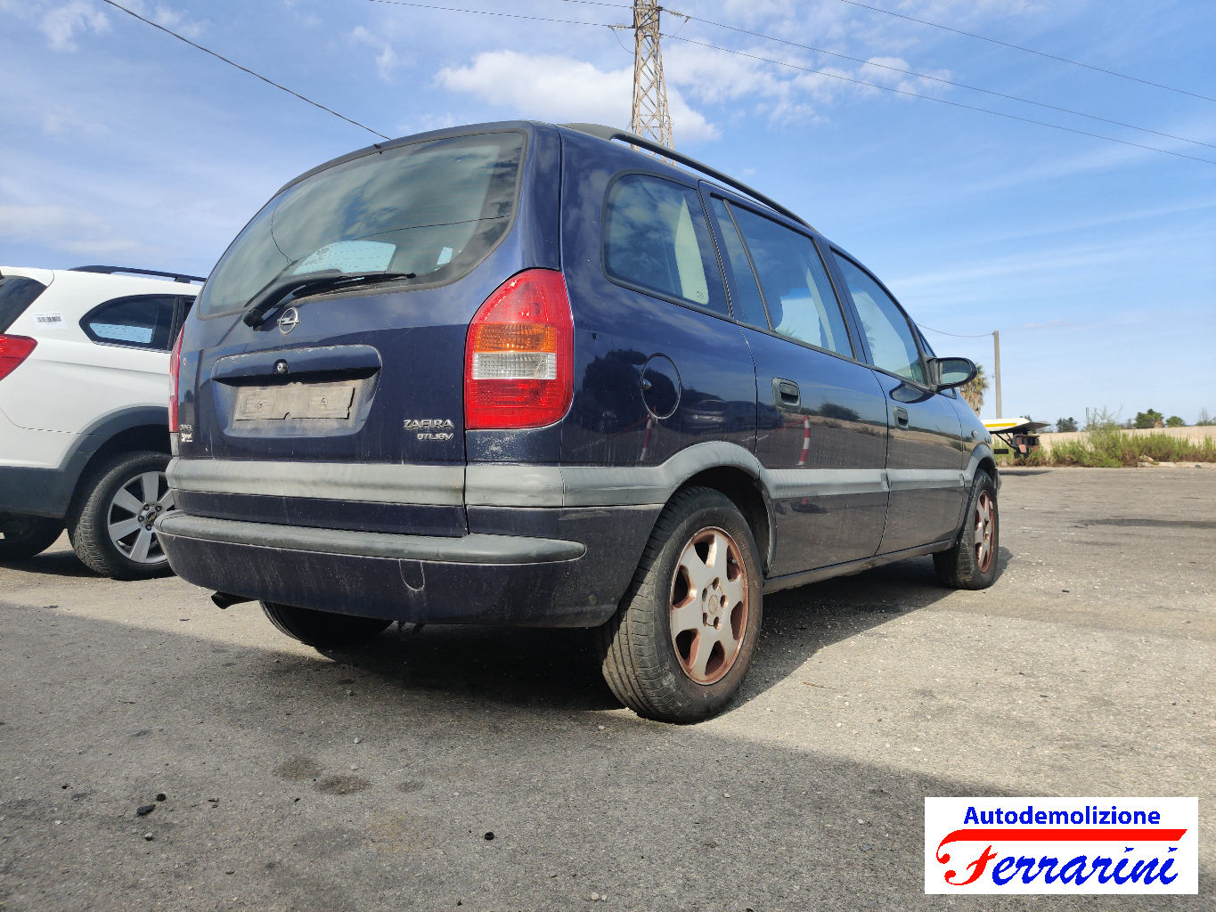 Opel Zafira A 78