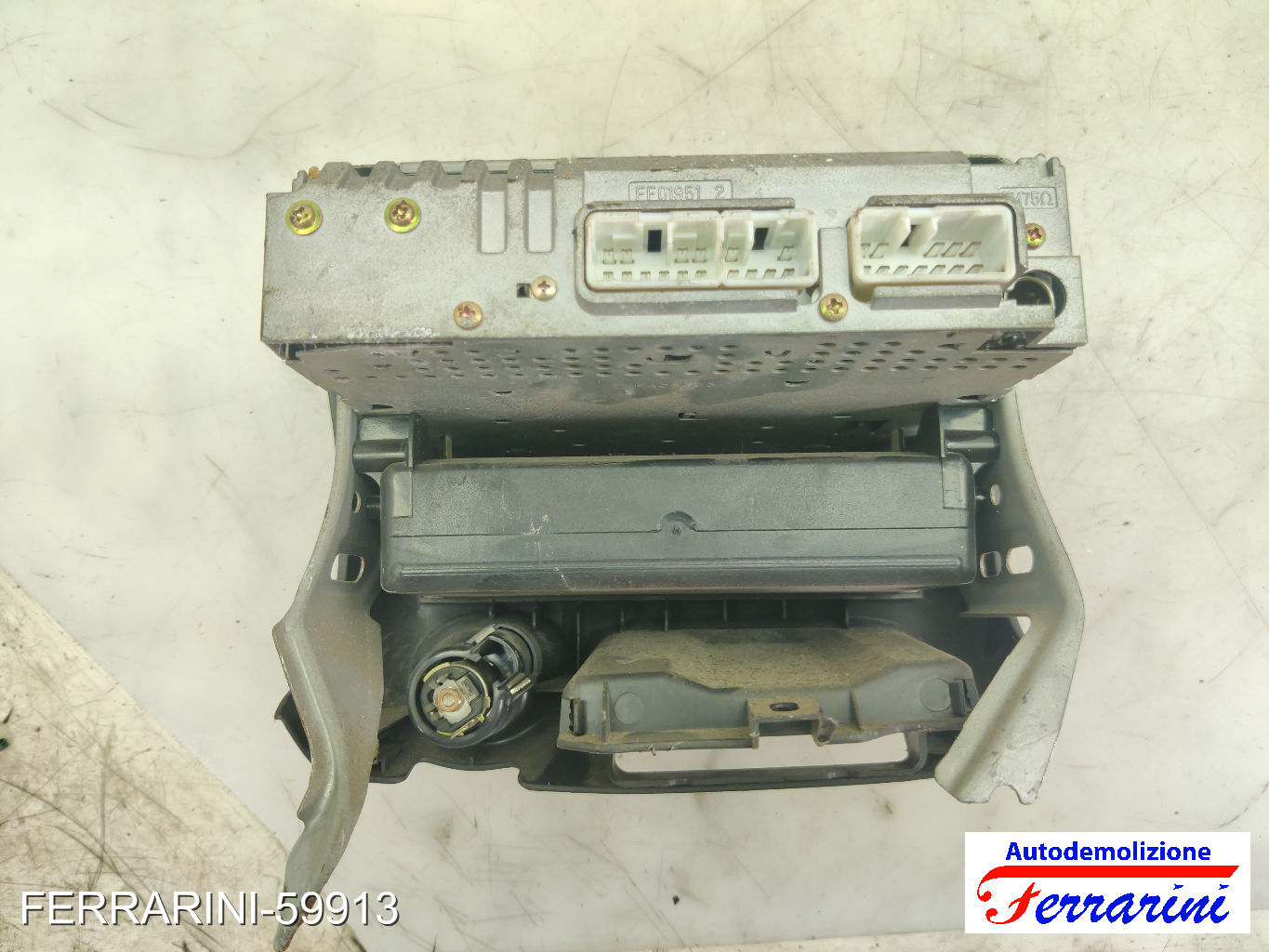 Stereo Radio TOYOTA YARIS VERSO P2 2000-2005 8612052260, CQMS0270A, 8611052121