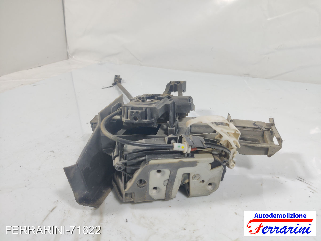 Serratura Porta FORD FOCUS 3 TURNIER 2010-2023 destro, dx, posteriore, post 6