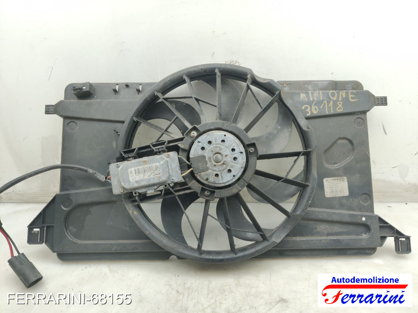 Ventola Radiatore Motore MINI - R50, R53 ONE D 2003-2006 17427791589