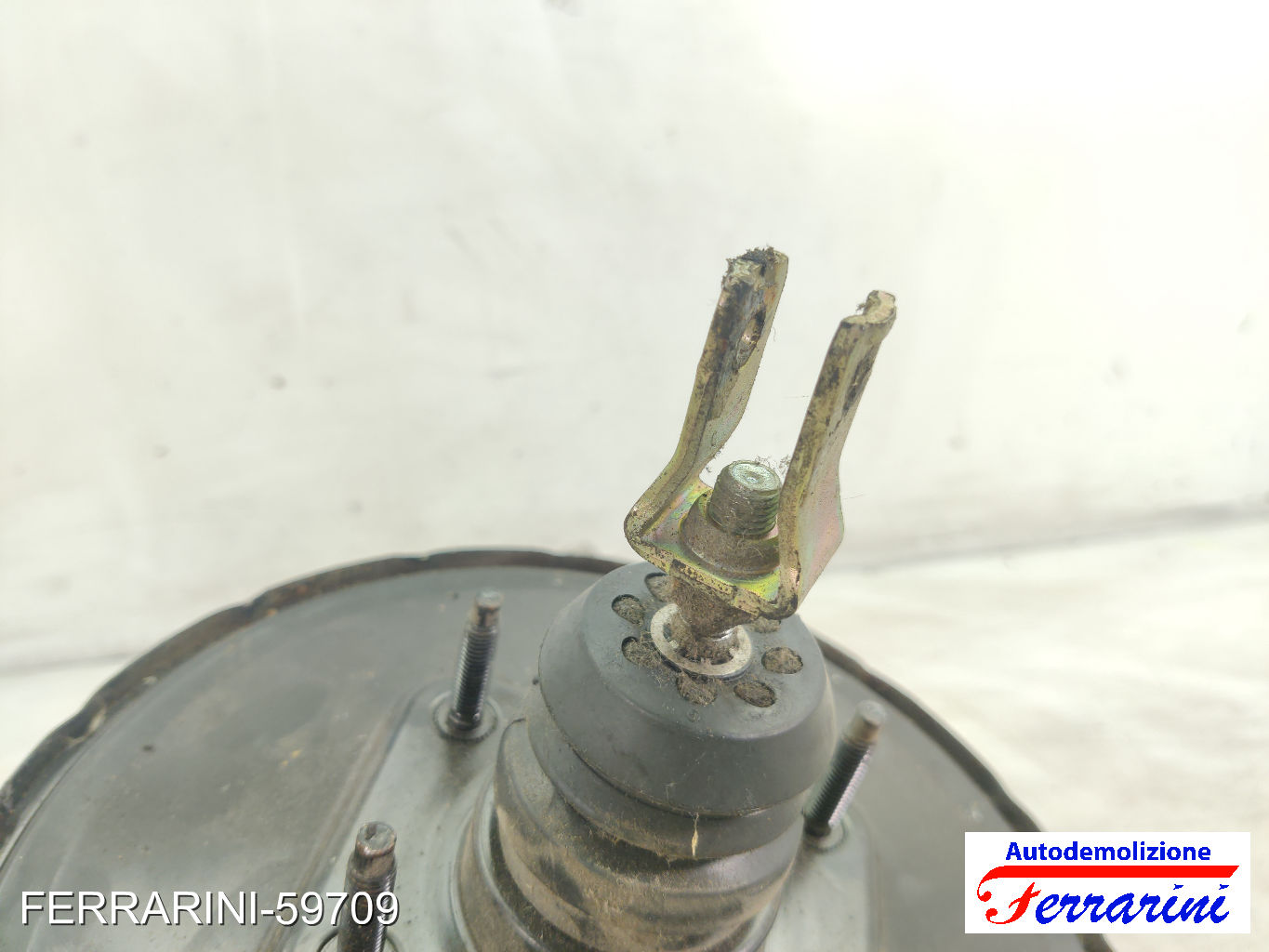 Servofreno TOYOTA YARIS P1 1.4 D-4D 2001-2005 472000D020, 87402905, 4461009010