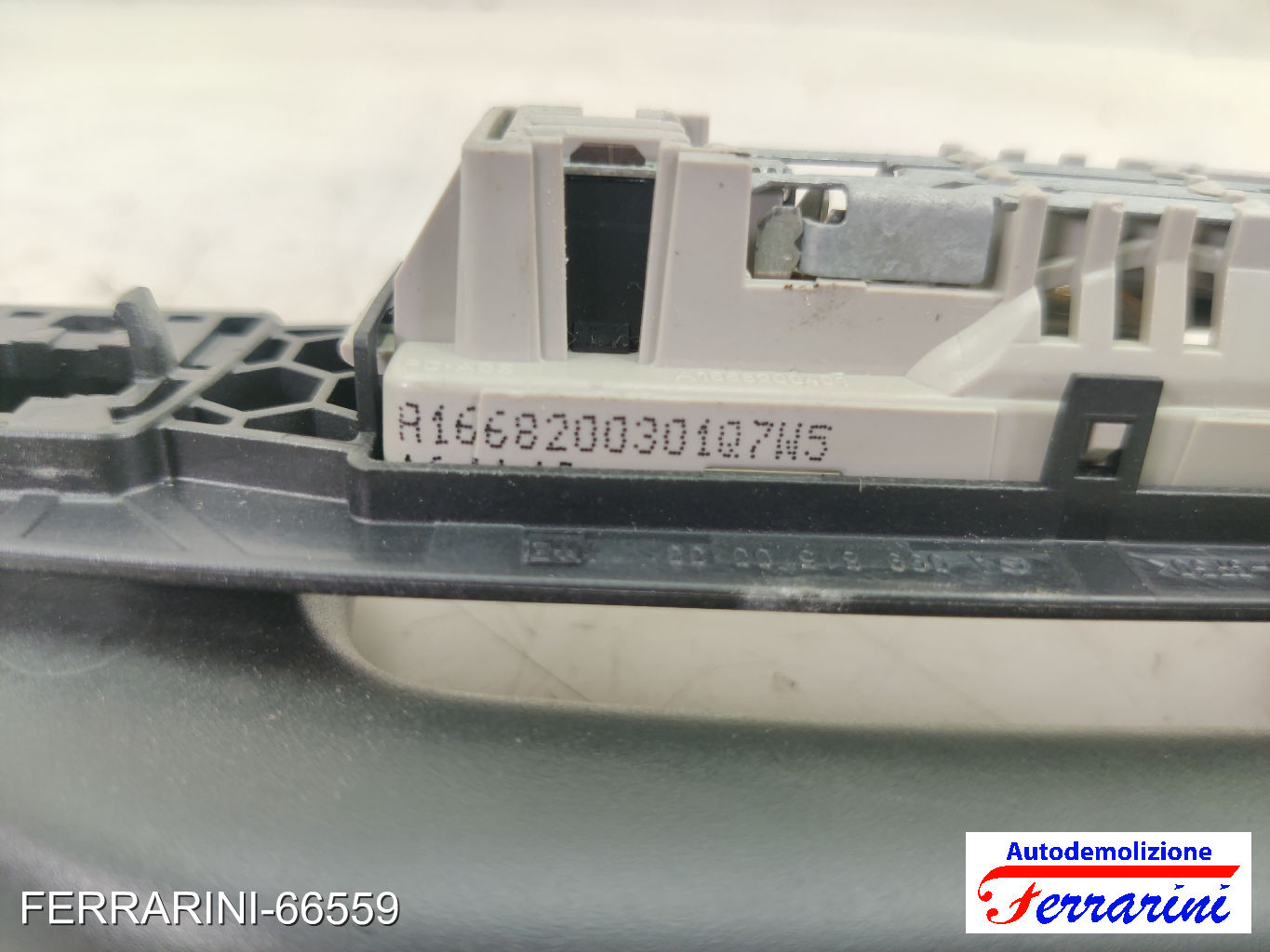 Luce cortesia Maniglia Tetto MERCEDES CLASSE B W242, W246 2011-2014 sinistro, sx