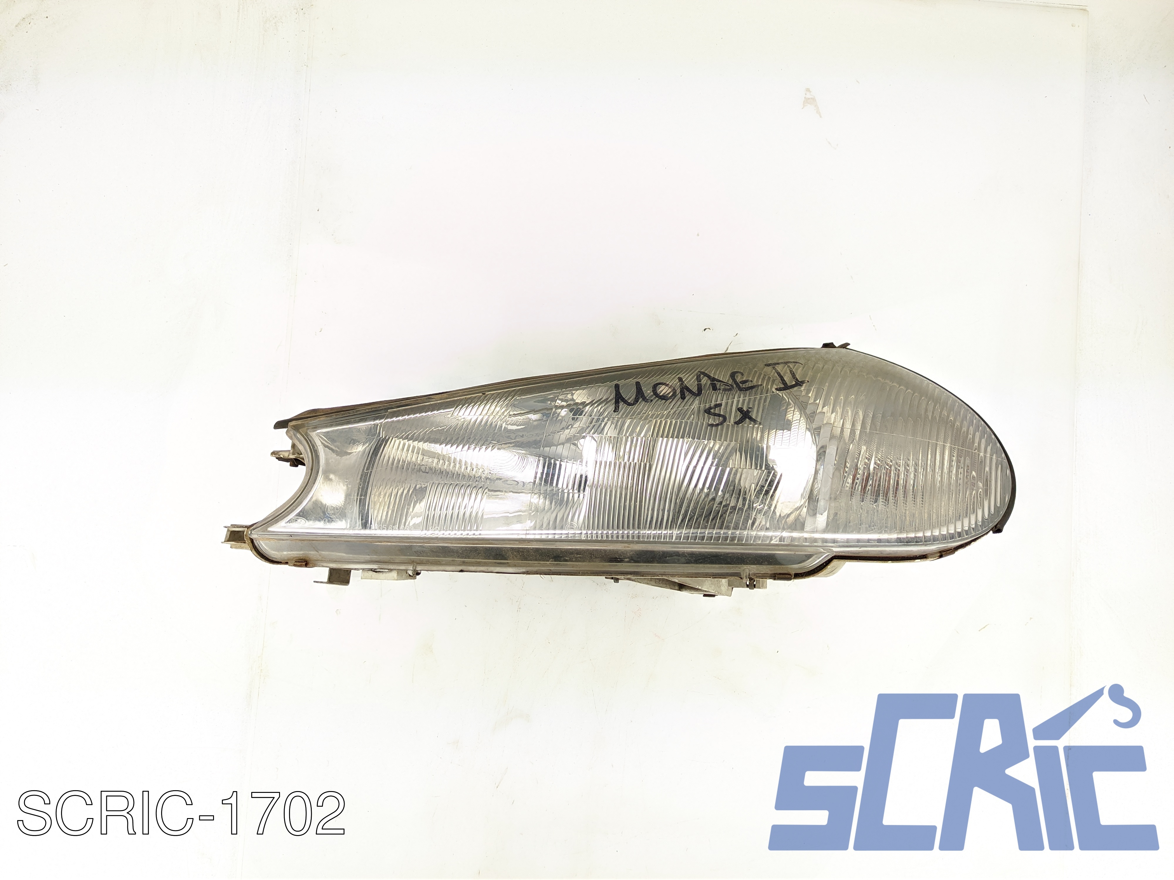 Faro Anteriore FORD MONDEO 2 BFP 1996-2000 sinistro, sx 96BG13K060AA