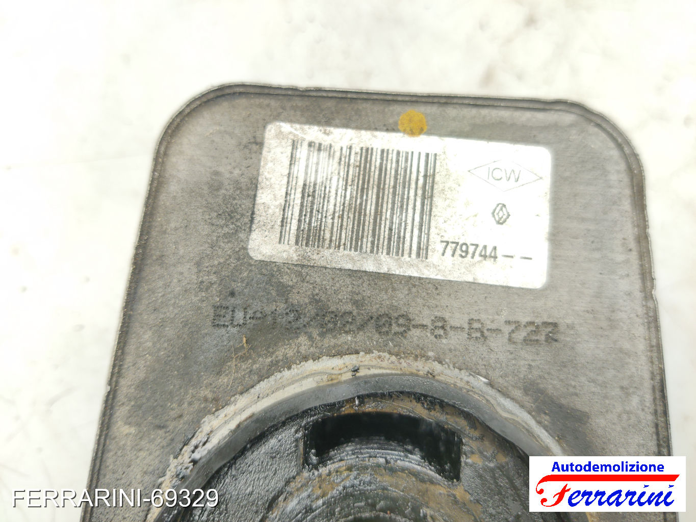 Scambiatore Acqua Olio RENAULT CLIO 3 BR0/1, CR0/1 1.5 DCI 2005-2012 8200779744 9
