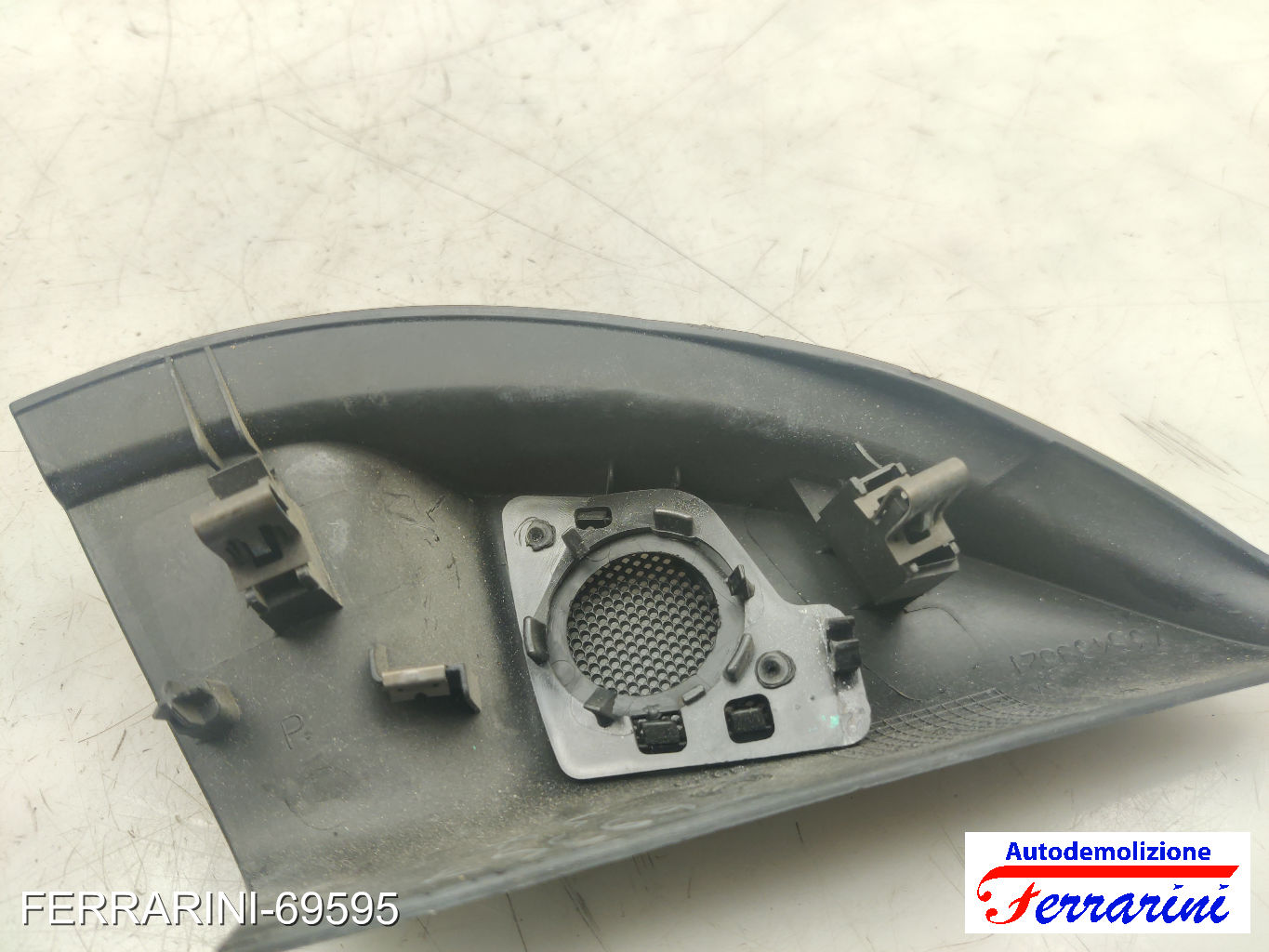 copertura cassa tweeter sinistra LANCIA DELTA 3 844 2008-2014 735469321