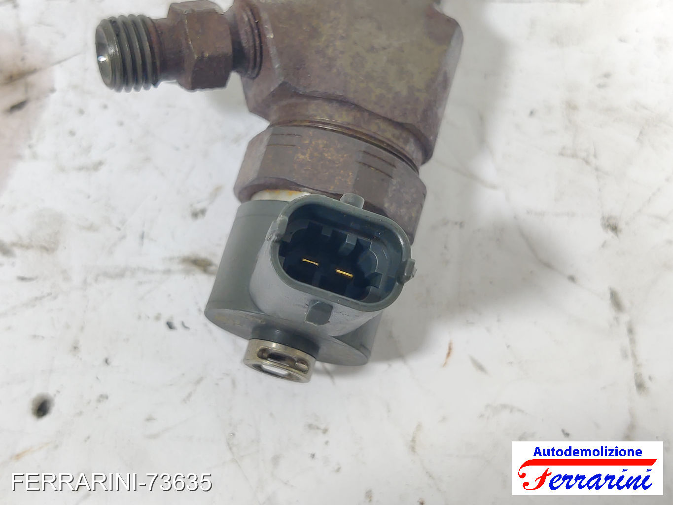 Iniettore FIAT BRAVO 2 198 1.6 D MULTIJET 2008-2014 55206704, 55221023
