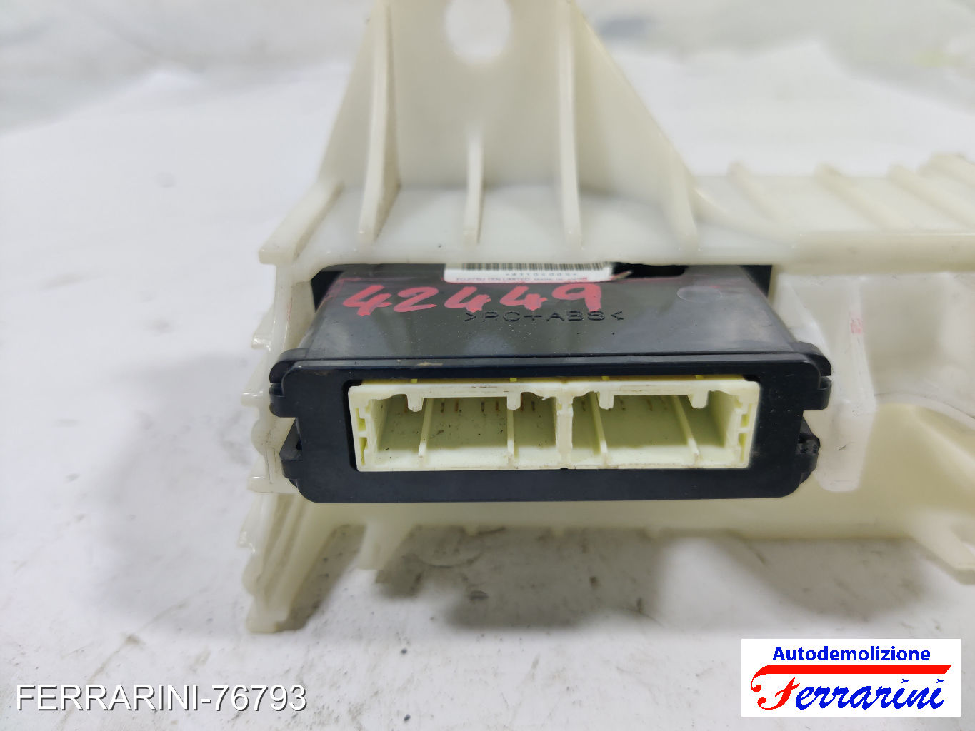 Centralina gestione alimentazione fusibili TOYOTA IQ J1 1.0 2009-2015 8969074010