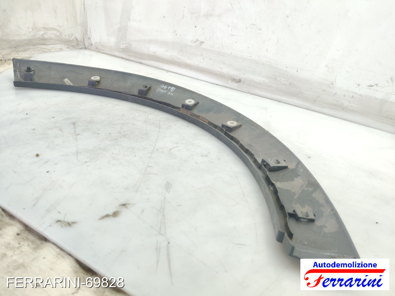 arco passaruota MINI - R50, R53 2003-2006 Retro Sinistra 51131505868