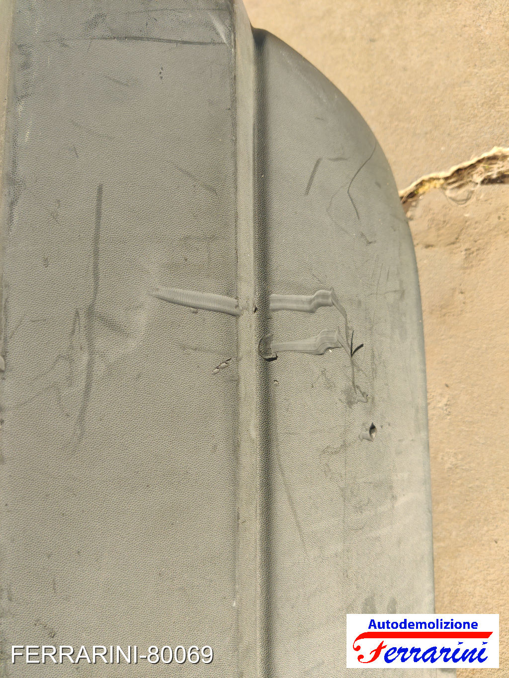 originale Paraurti FIAT UNO 146 1984-1995 Retro 1814252, 5344220, 211460210