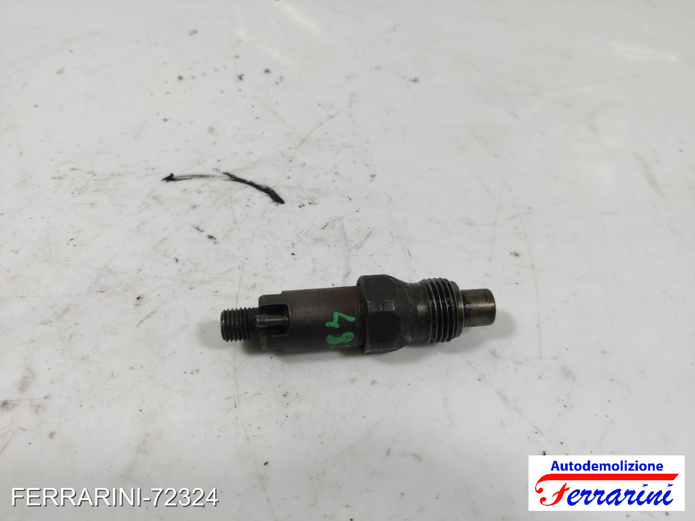 Iniettore RENAULT EXPRESS F40, G40 1.9 D 1994-1998 7700863834 F8Q V7