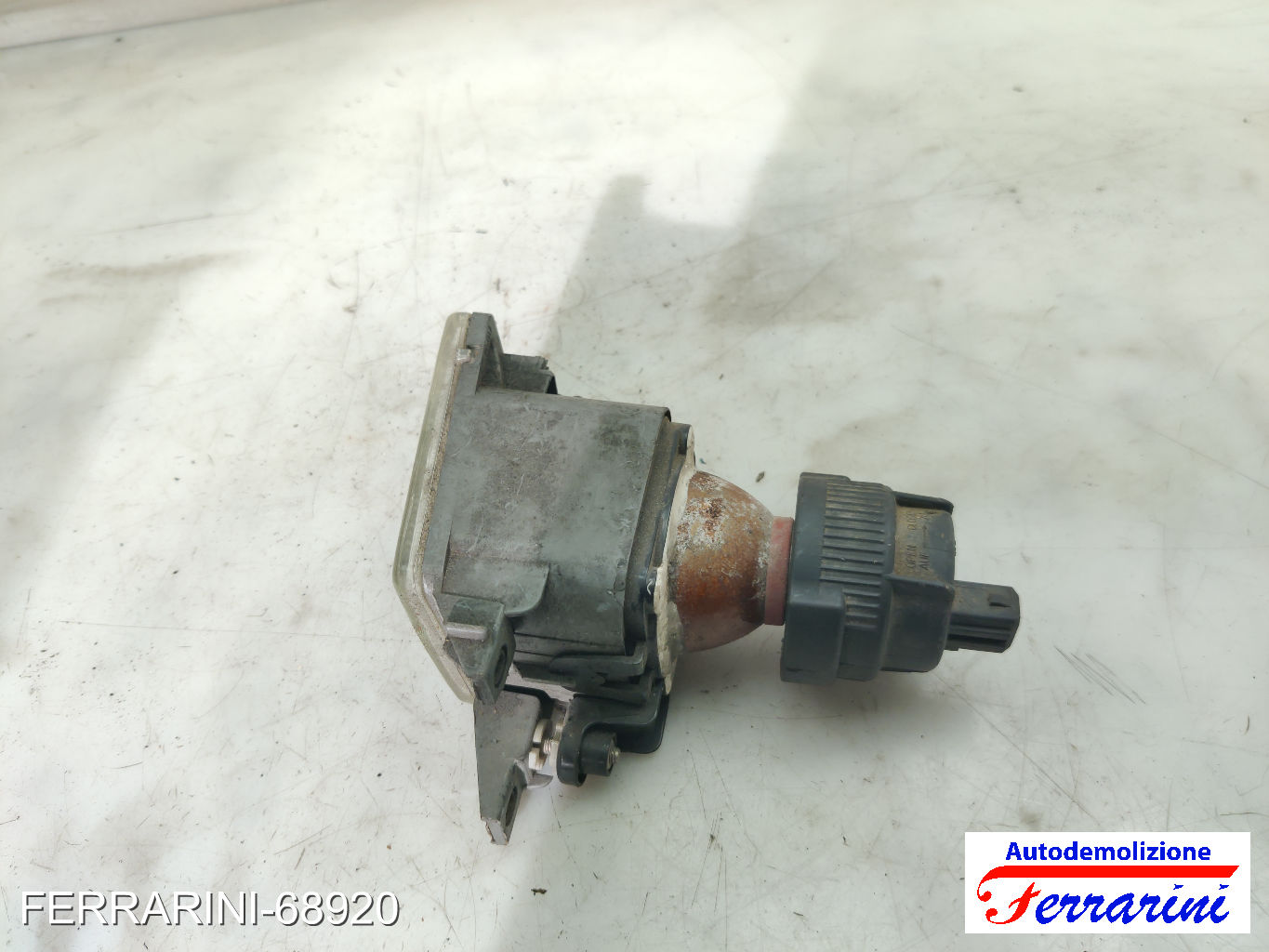 Fendinebbia VW GOLF 3 1H1 1995-1997 sinistro, sx 1H0941699B, 1H0941699