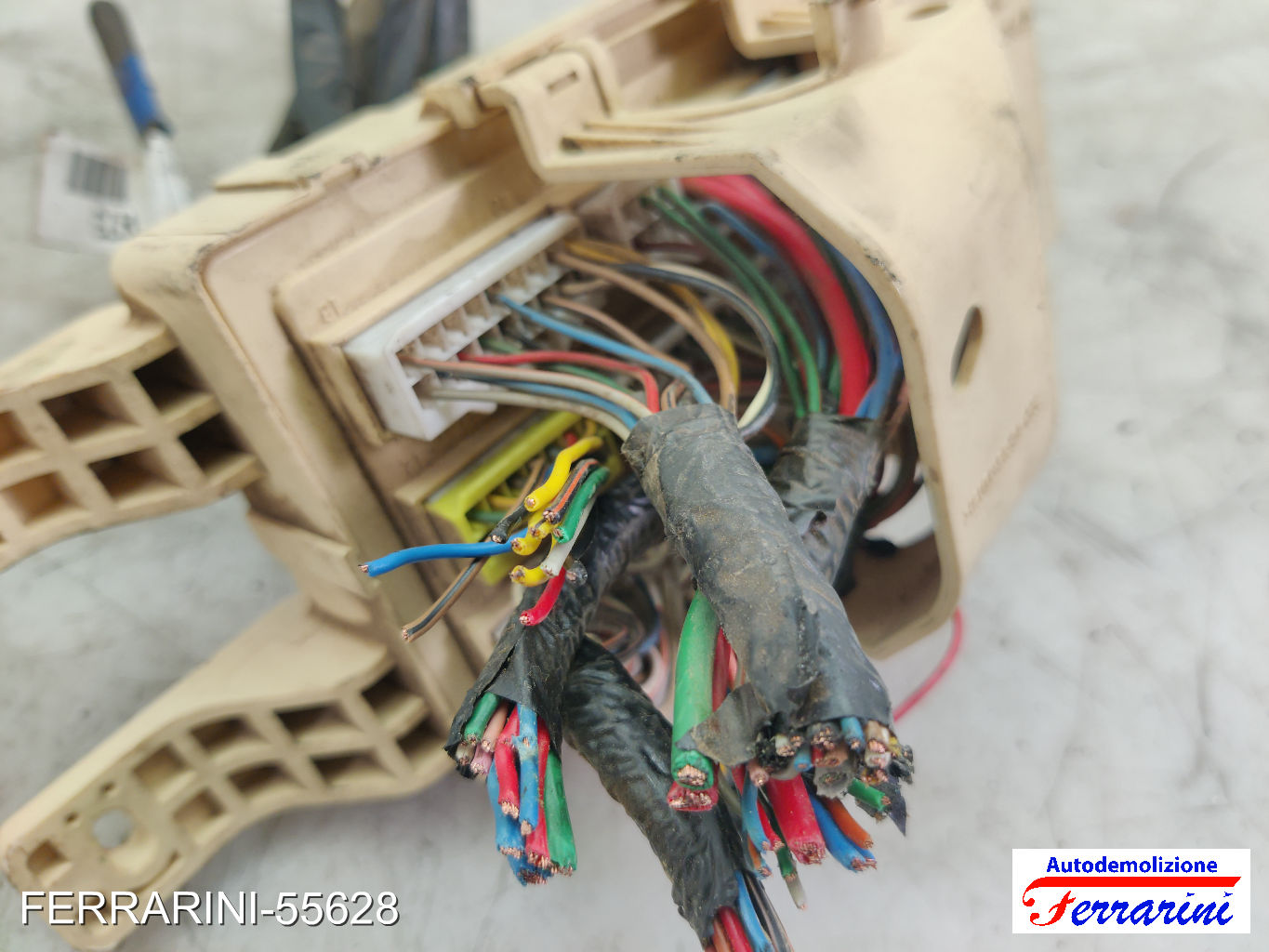 Fusibiliera Scatola Fusibili Body Computer HYUNDAI SANTA FE 2 CM 2.0 CRDI 4X4 7