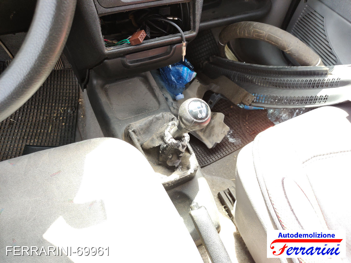 Opel Corsa B 24