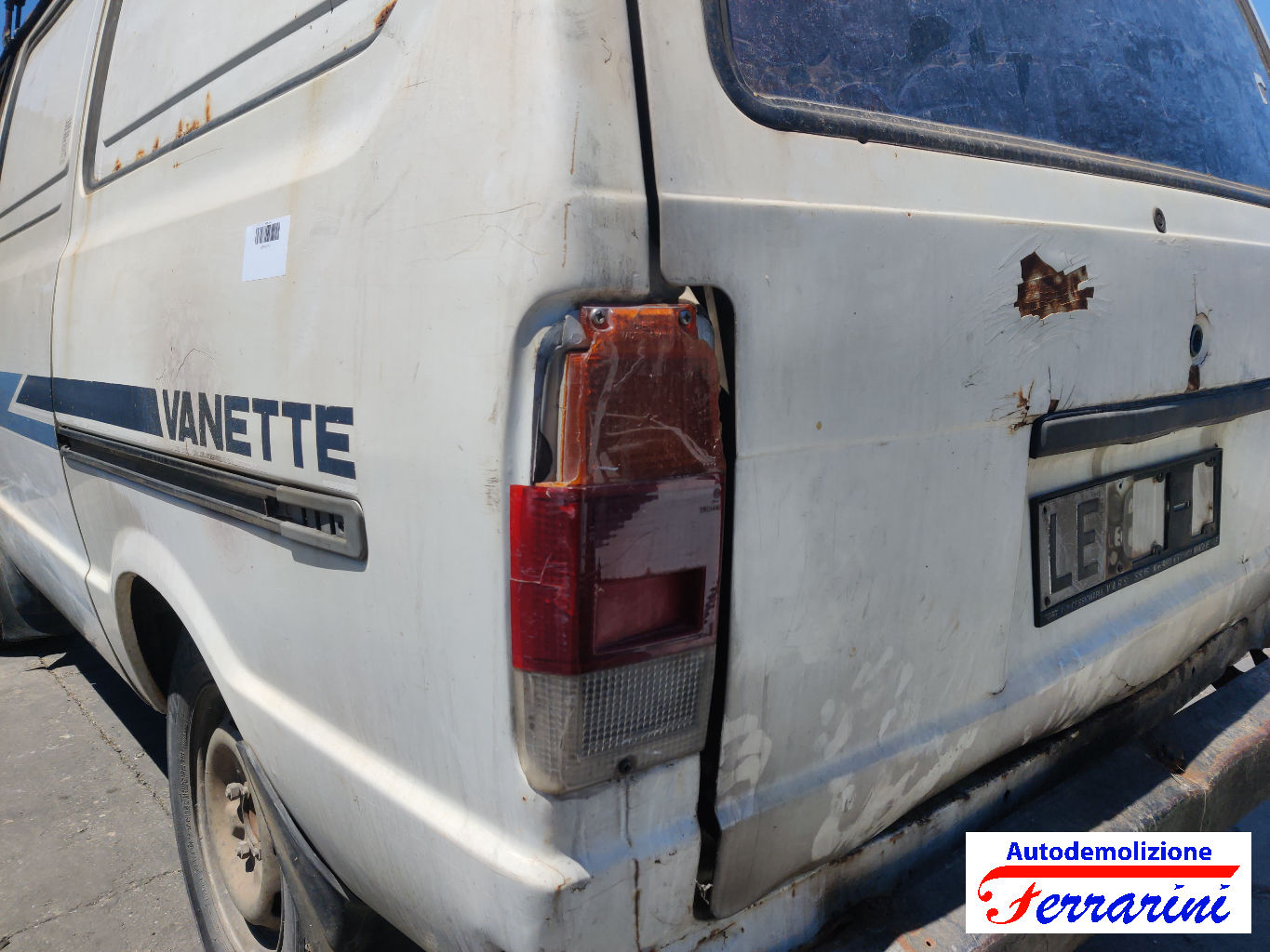 Nissan Vanette C22 2.0 D 67CV 1991-1995