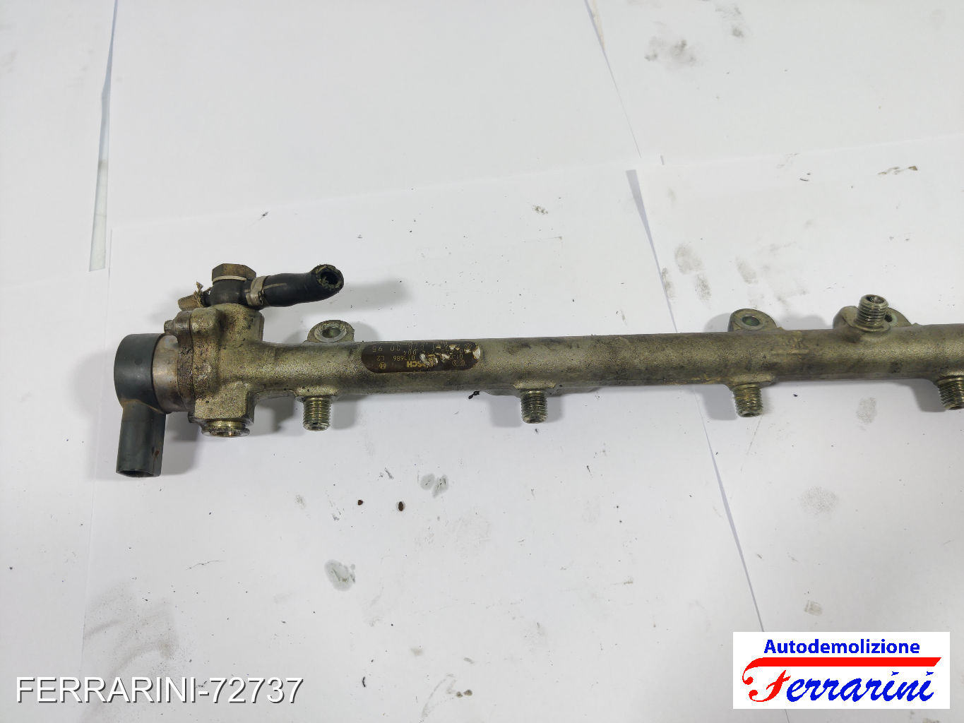 Flauto Iniettori MERCEDES CLASSE C W203 C 200 CDI 2000-2003 A6110700095 8