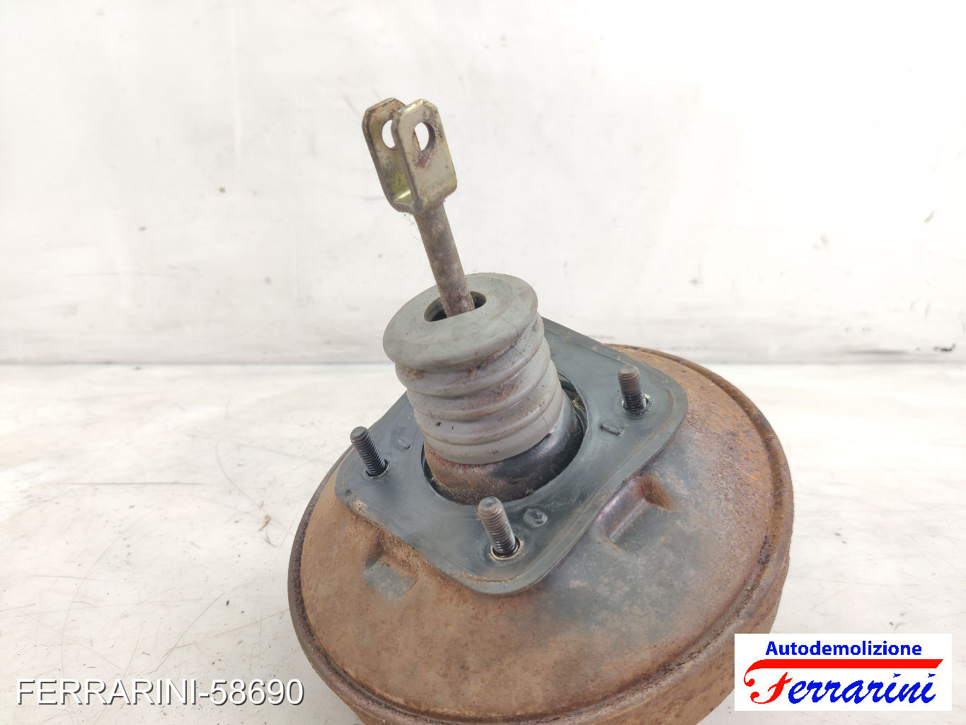 Servofreno RENAULT SUPER 5 S40 1.0 1984-1988 3673209014, 1528A3N, 1528A3N25