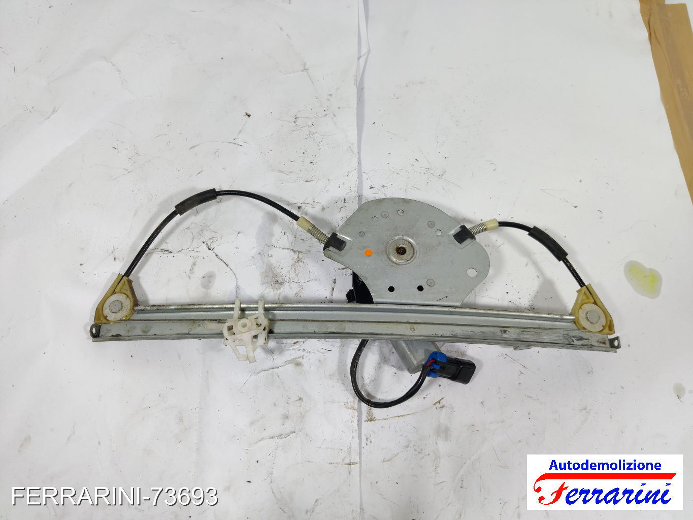 Alzavetro FIAT PUNTO 188 2001-2012 sinistro, sx, frontale, anteriore 51764550