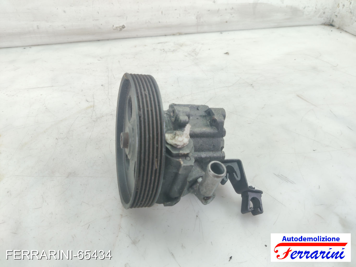Pompa Servosterzo OPEL CORSA C X01 1.2 2000-2009 90466998, 90473169, 5948013