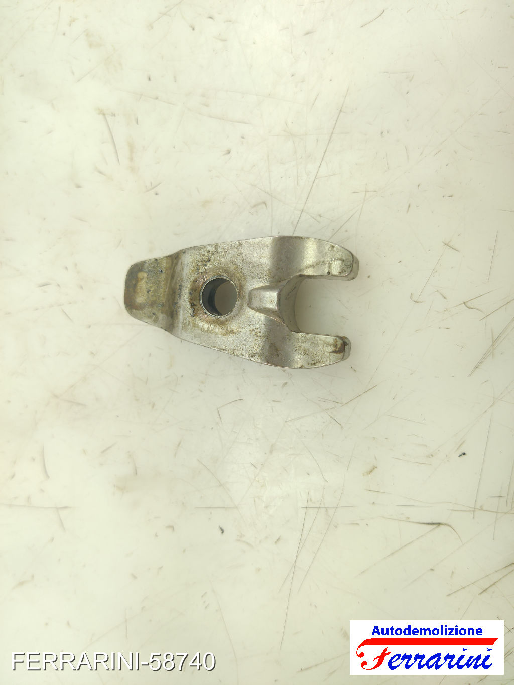 x4 staffa supporto iniettori F6JA FORD FIESTA 5 JD, JH 1.4 TDCI 2001-2008