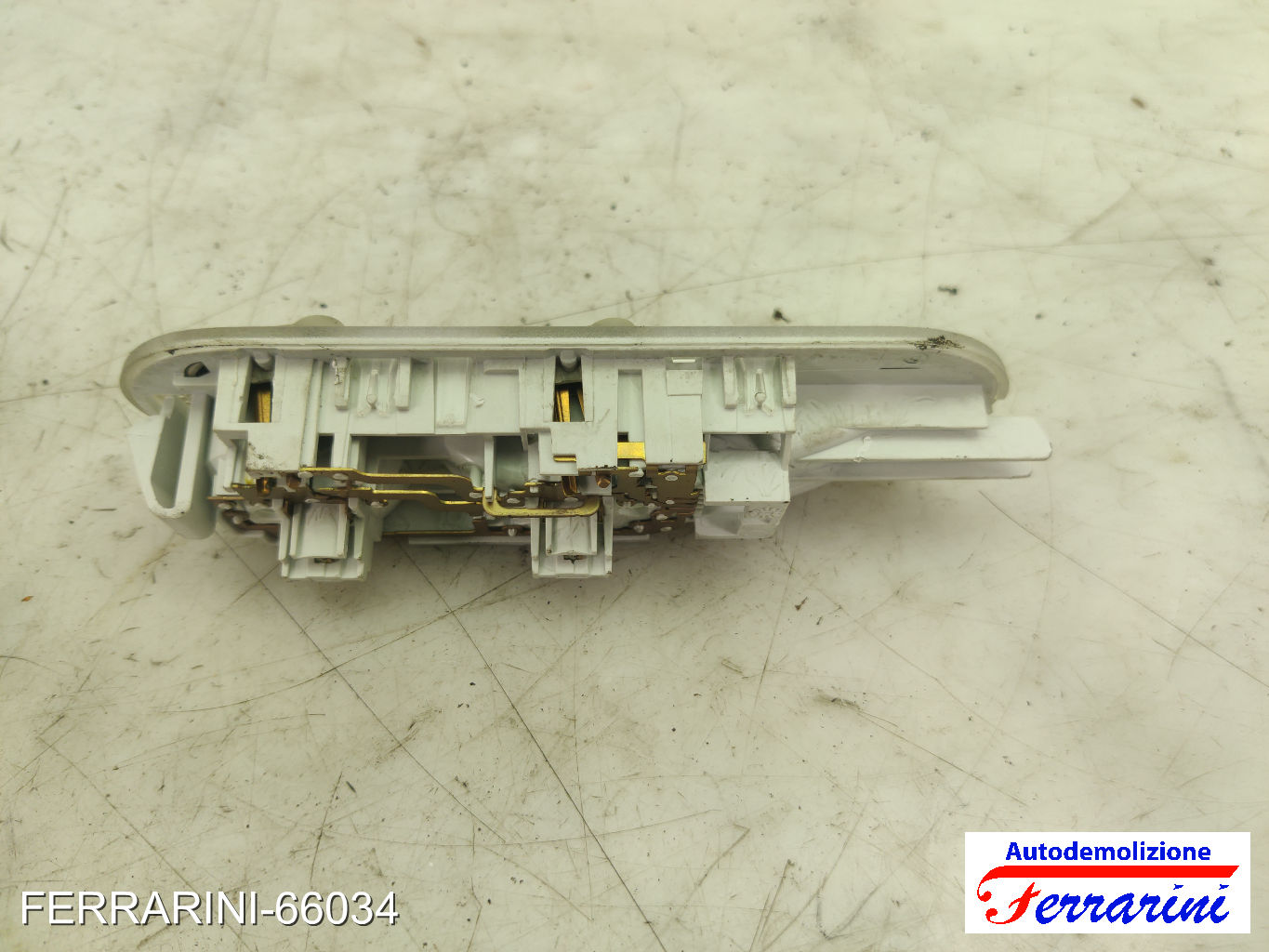 Plafoniera RENAULT MODUS F/JP0 2010-2023 anteriore, frontale centrale, ant