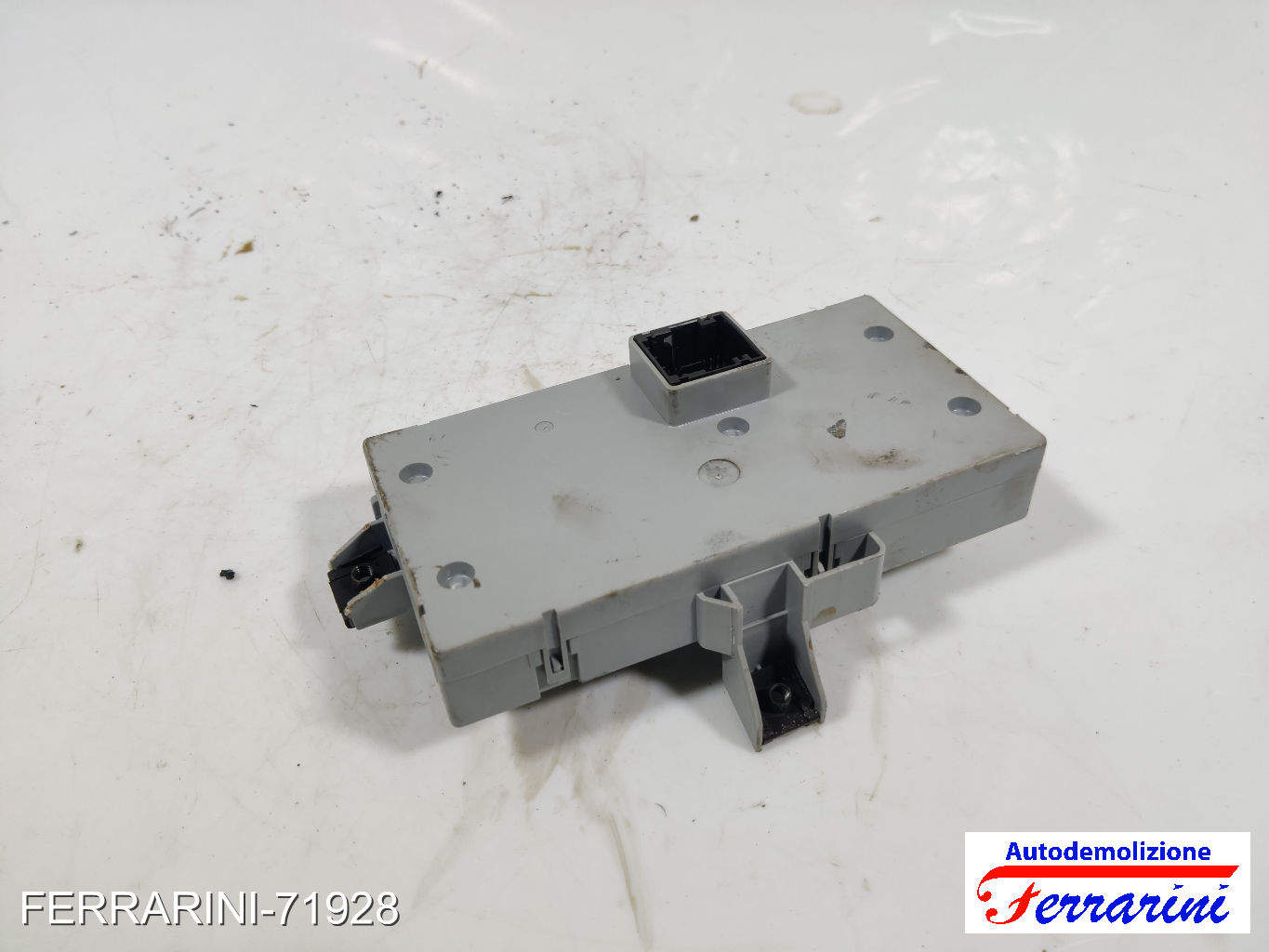 Body Computer LANCIA YPSILON 843 1.2 2003-2011 51715561, 501860510036, 43EEFZV3E