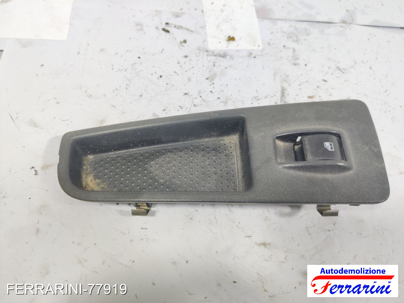 Pulsantiera Tastiera Alzavetro FIAT GRANDE PUNTO 199 2005-2010 destra, dx