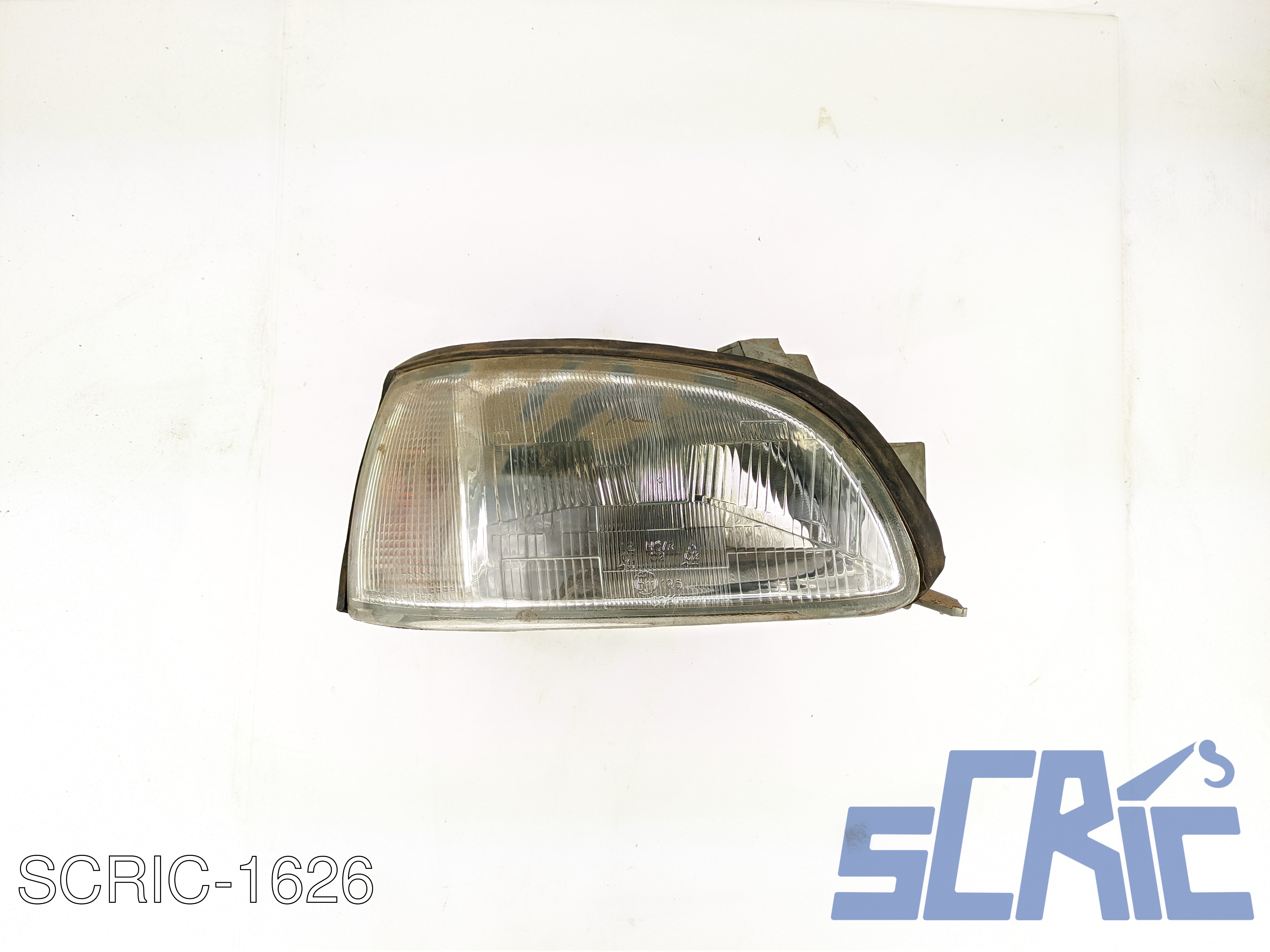 Faro Anteriore RENAULT CLIO 1 5/357, B/C57 1991-1998 destro, dx 7701042148