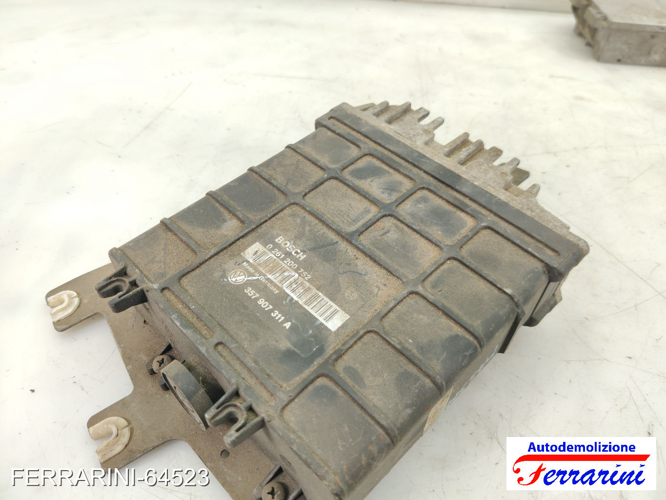 Centralina Motore VW PASSAT 35I, 3A2 1.8 1988-1996 357907311A, 357907811A 10