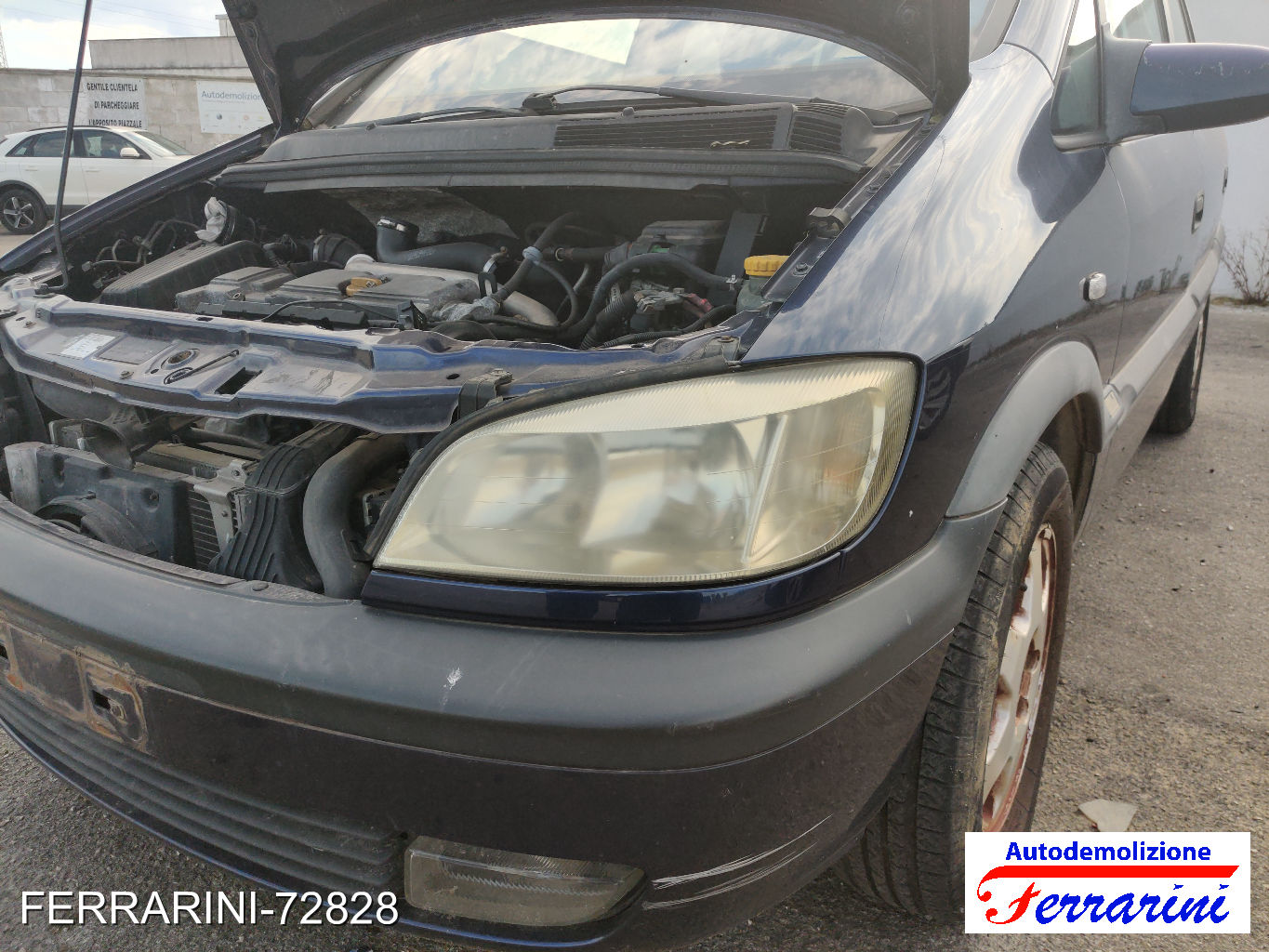 Opel Zafira A 45