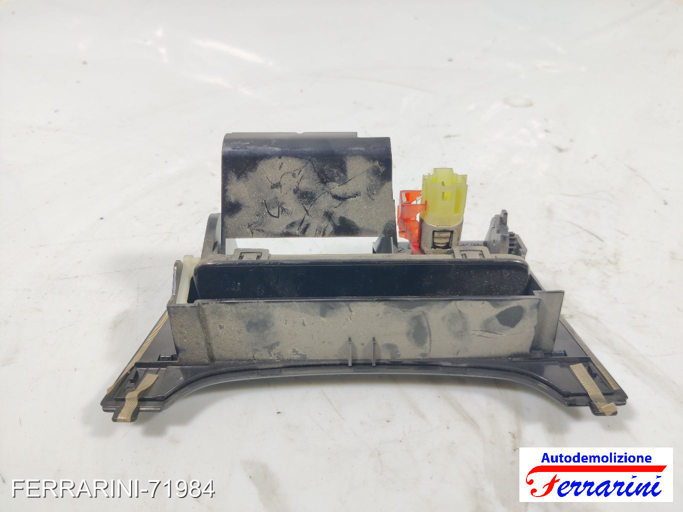 Posacenere accendisigari consolle centrale OPEL INSIGNIA A G09 2008-2017