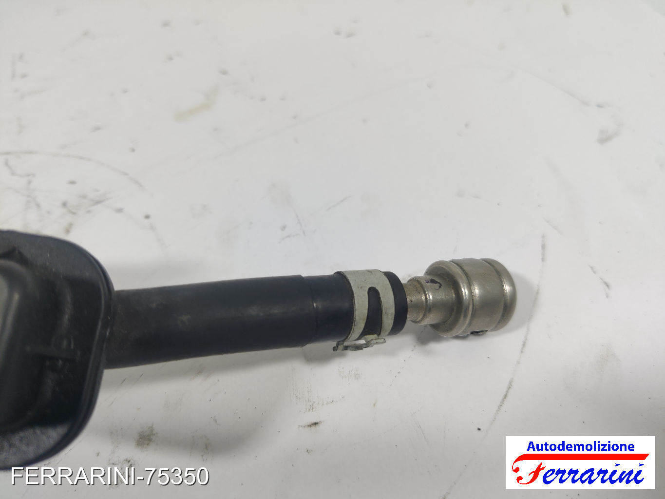 Tubo linea carburante sensore temperatura CRBC VW GOLF 7 5G1, BE1, BE2, BQ1