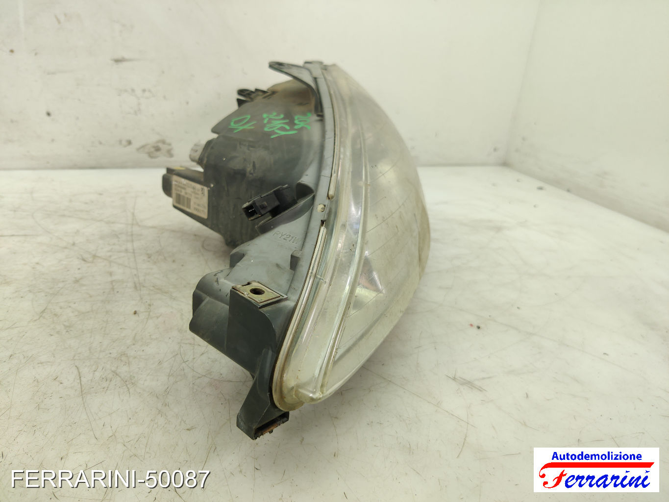 Faro Anteriore PEUGEOT 206 SW 2E/K 2002-2007 destro, dx 9628666880, 6204S7 7