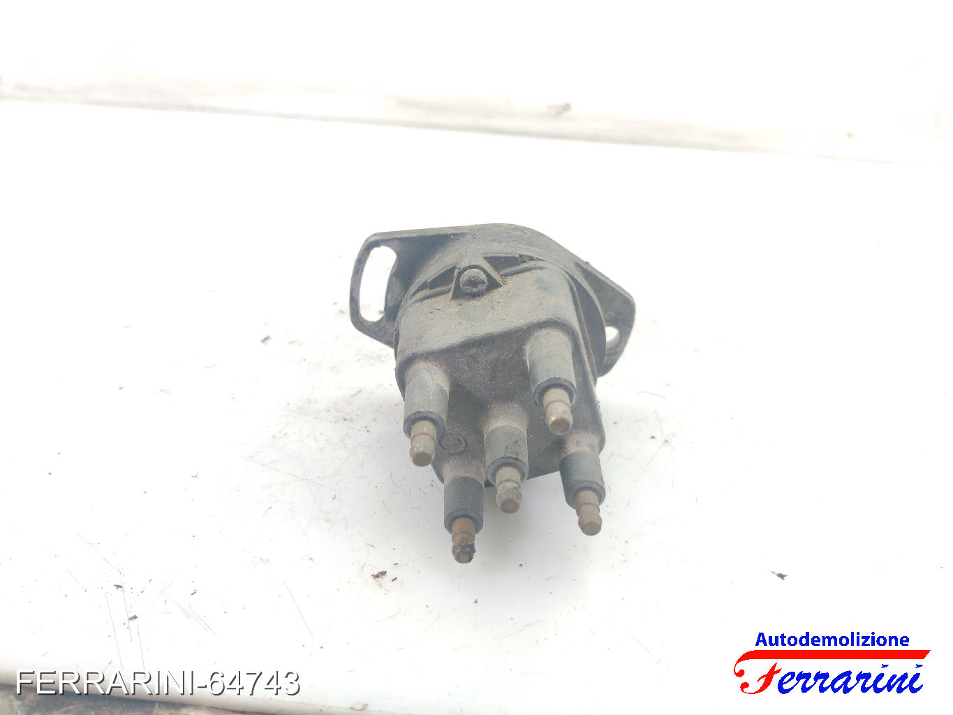 Spinterogeno Distributore RENAULT CLIO 1 5/357, B/C57 1.2 1990-1998 7700742852 7