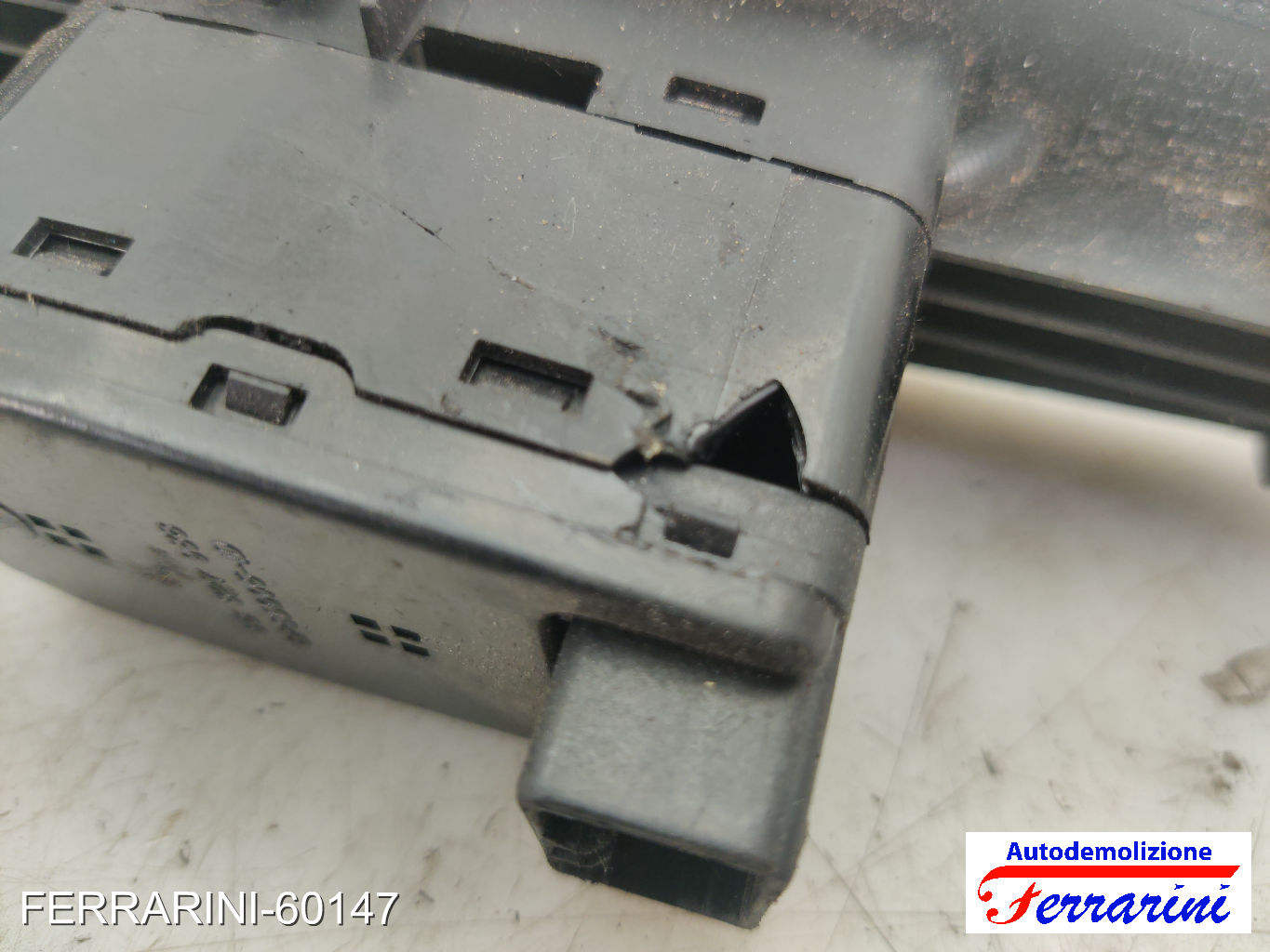 Pulsantiera Tastiera Alzavetro SSANGYONG REXTON GAB 2005-2006 sinistra, sx 6