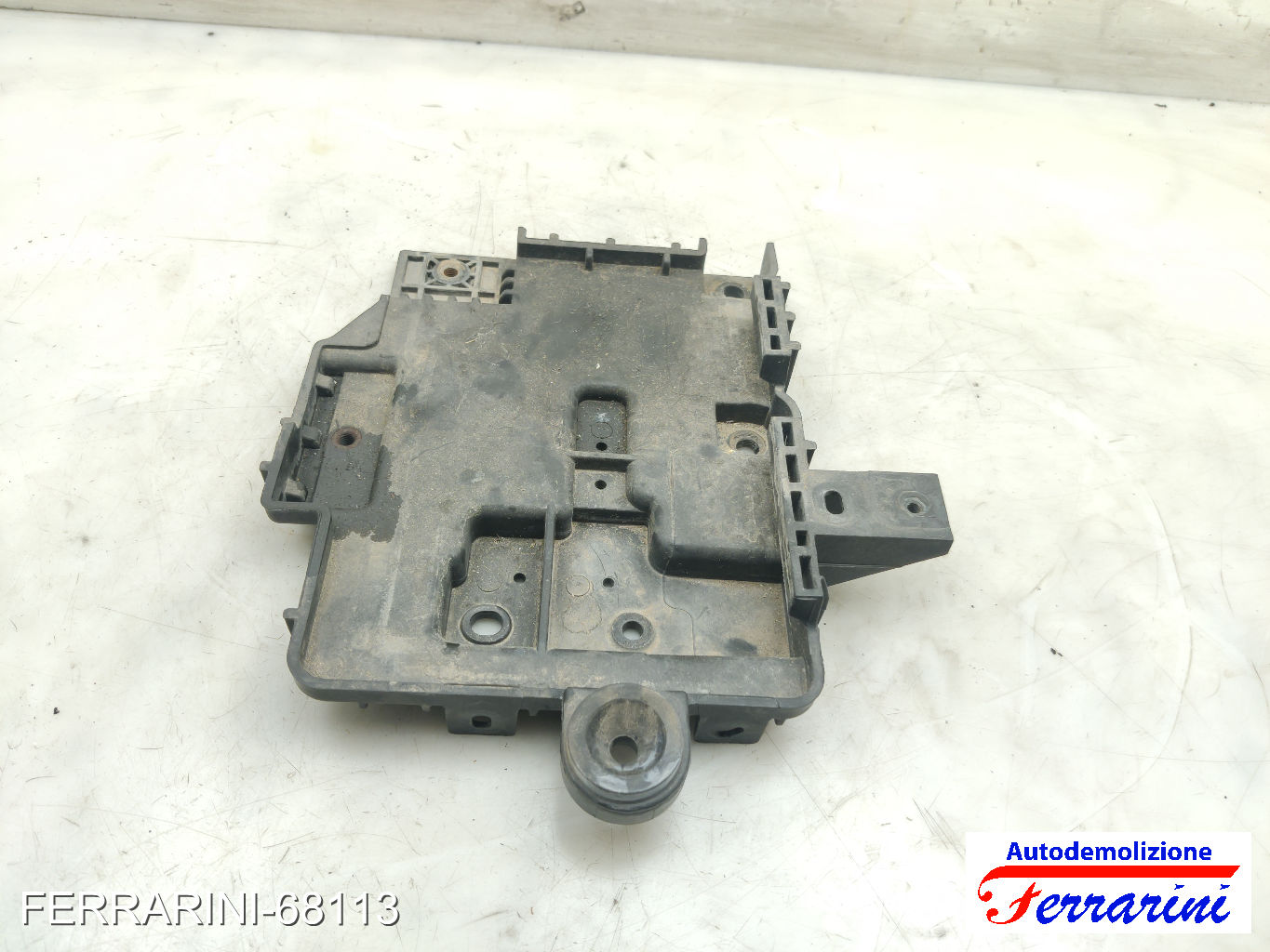 supporto batteria HYUNDAI I10 BA, IA 1.0 2013-2023 37151K7000, 40107