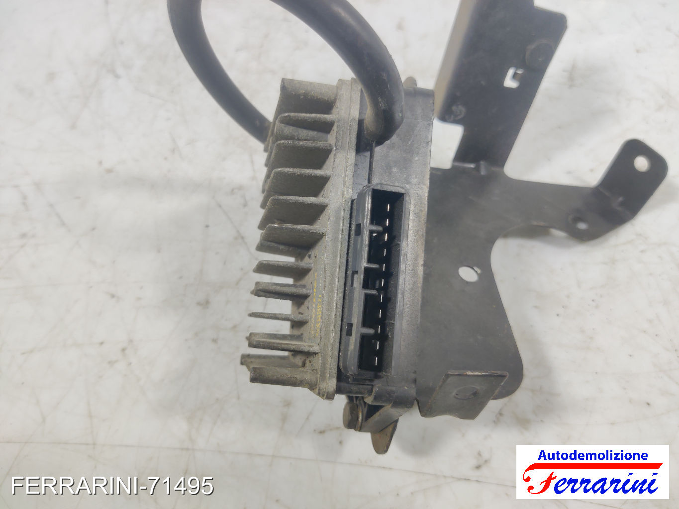 FIAT TIPO 160 1.6 I.E 1992-1995 8200380267, 7700274008, MED474M