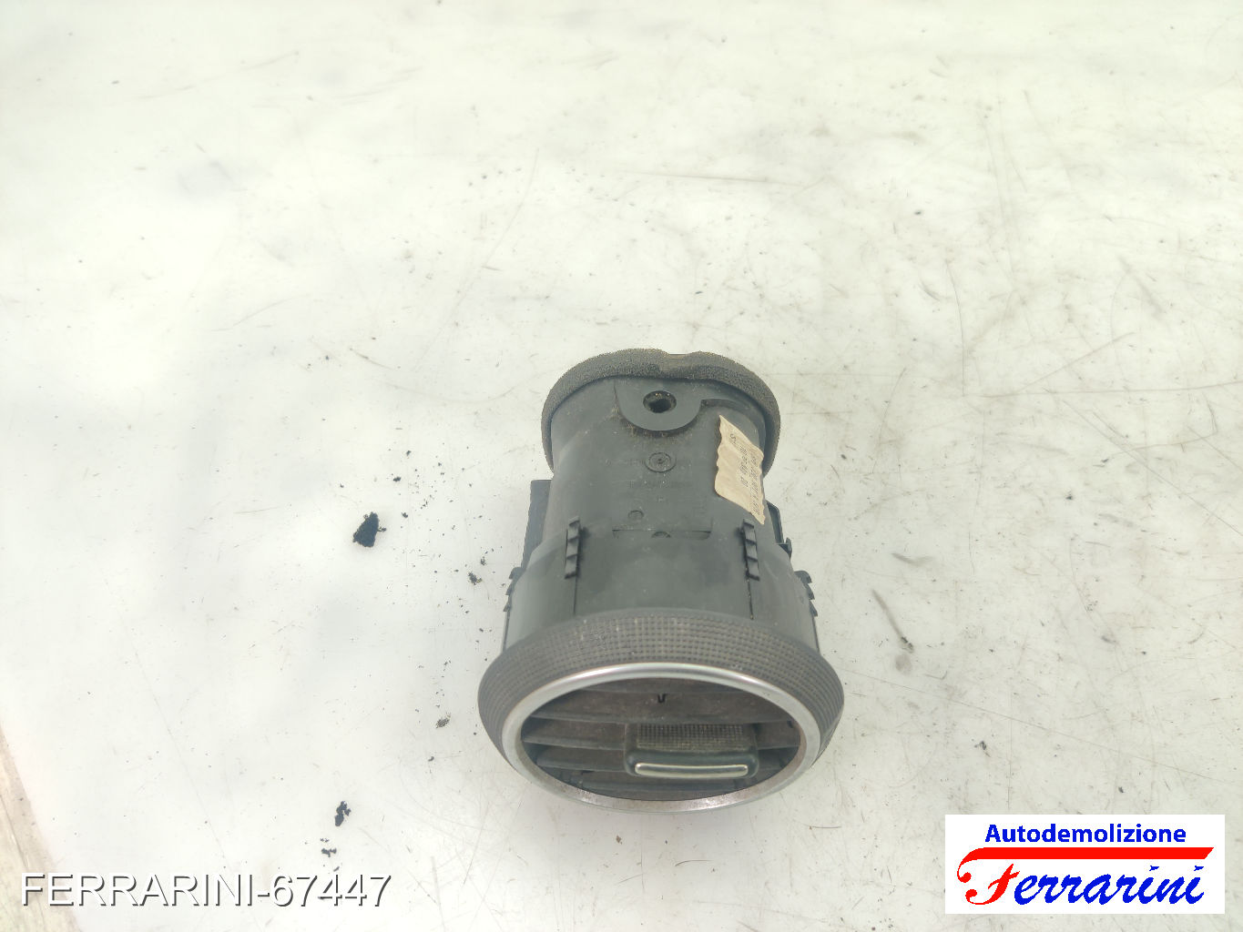 Bocchetta Areazione AUDI A3 8P1 2003-2012 anteriore, frontale centrale, ant 9