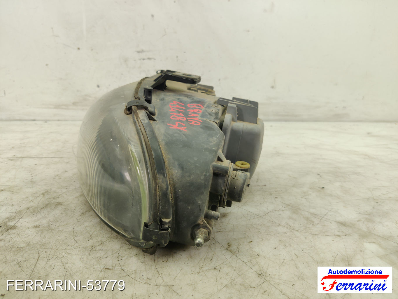 Faro Anteriore FIAT BRAVA 182 2000-2001 sinistro, sx 46523123, 46523121