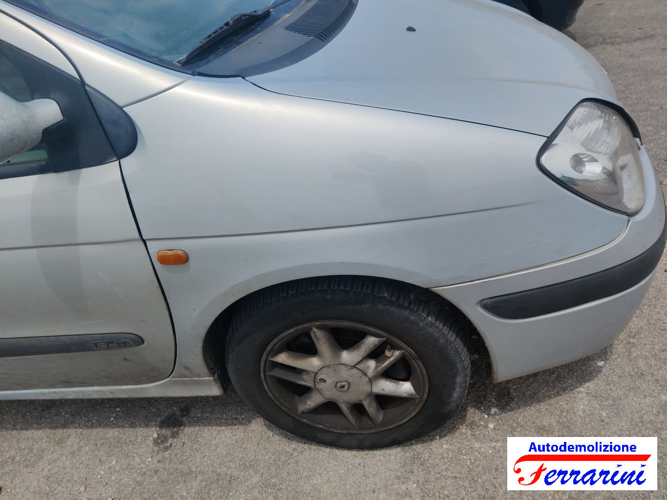 Renault Megane Scenic JA0/1 1.9 DTI 98CV 1997-1999