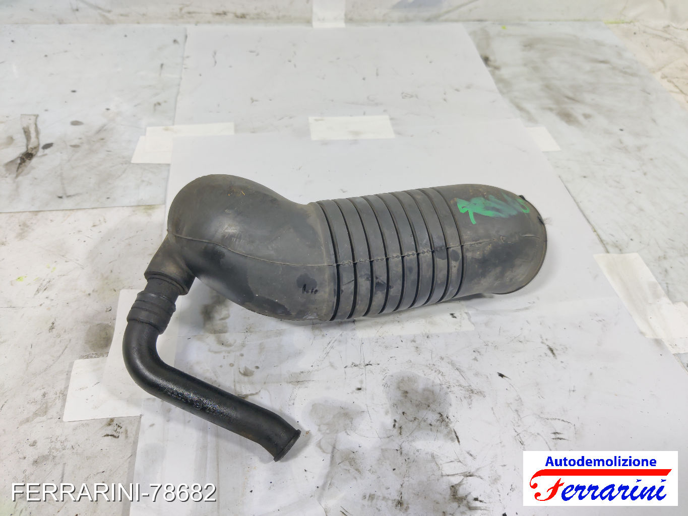 AVB Manicotto Aspirazione VW PASSAT VARIANT 3B6 1.9 TDI 2000-2005 8D0129615K